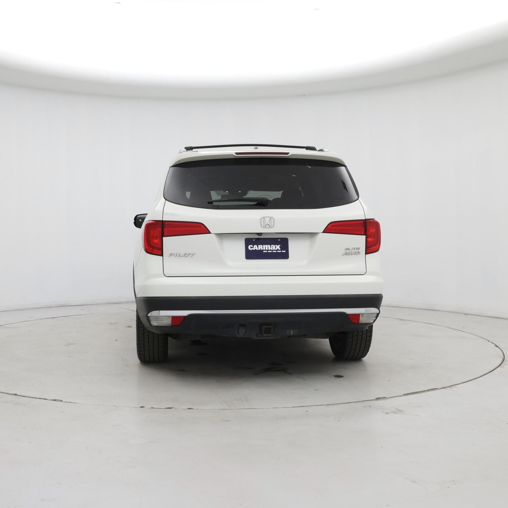 Thumbnail: 2017 Honda Pilot - 6