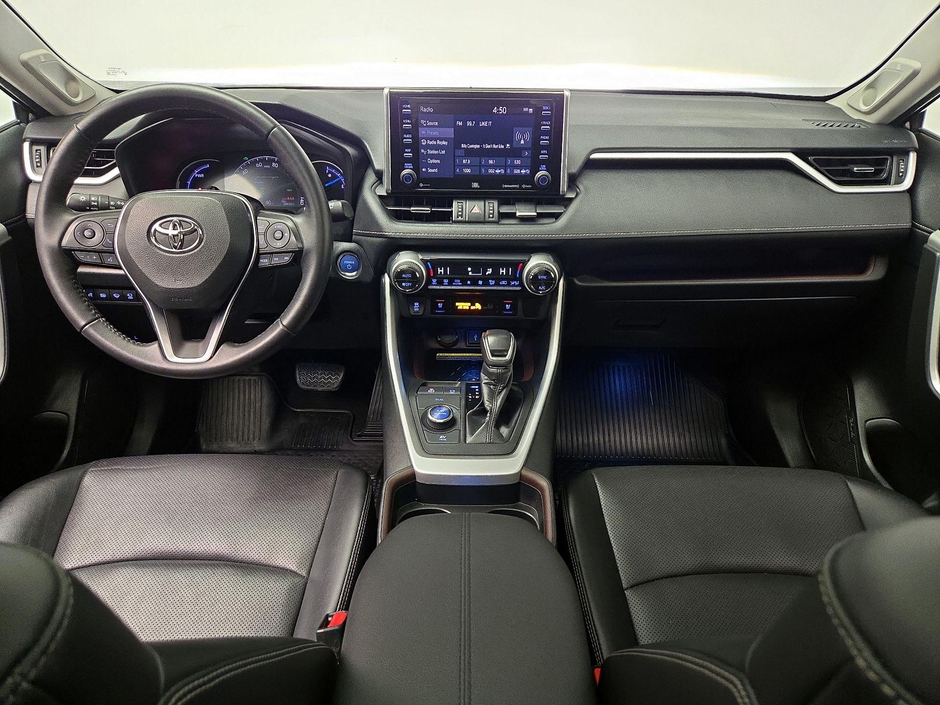 Thumbnail: 2020 Toyota RAV4 - 9