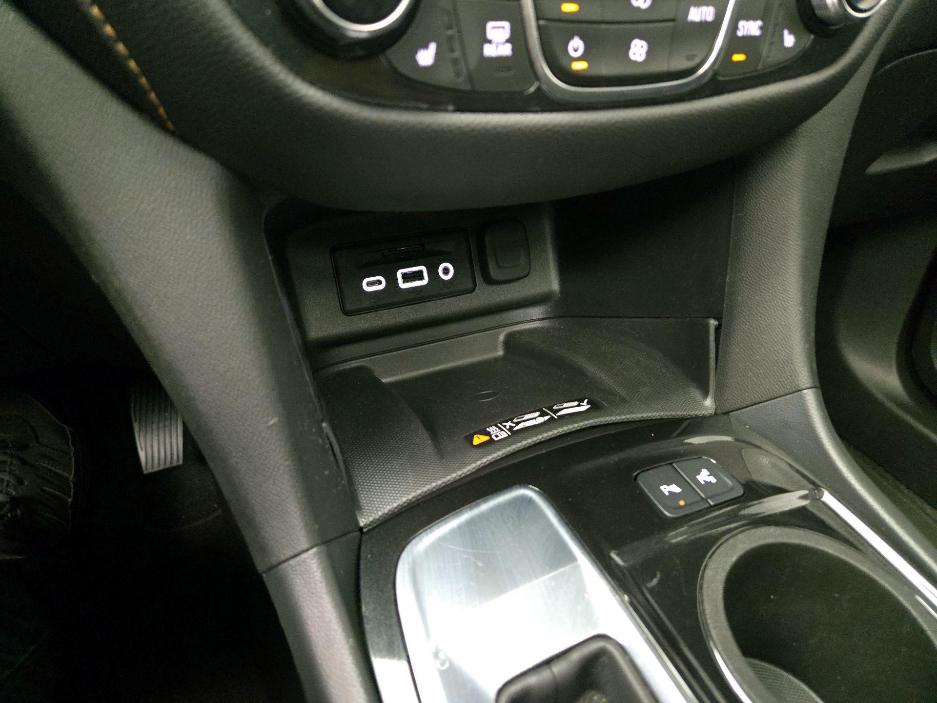 Thumbnail: 2024 Chevrolet Equinox - 19