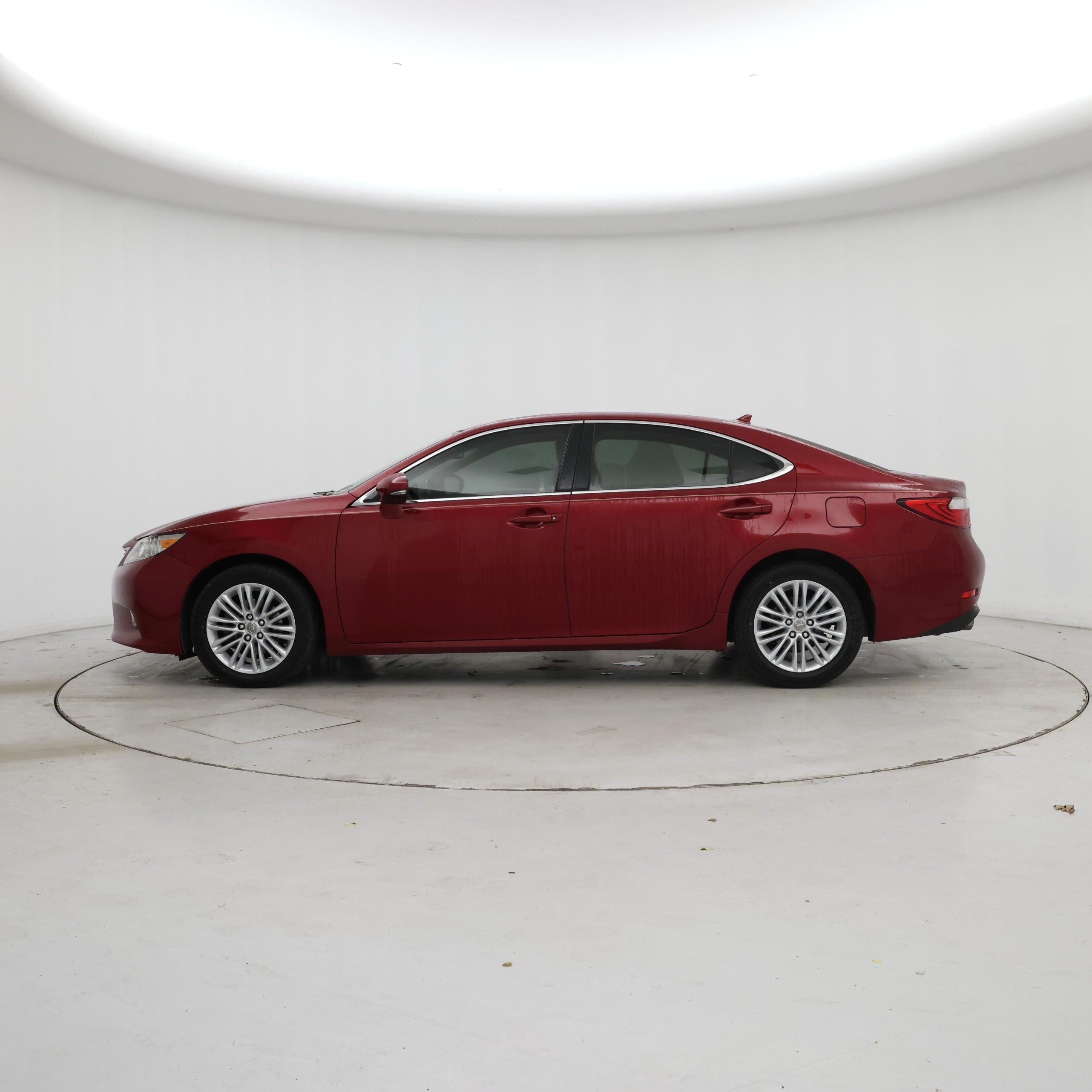 Thumbnail: 2014 Lexus ES - 3