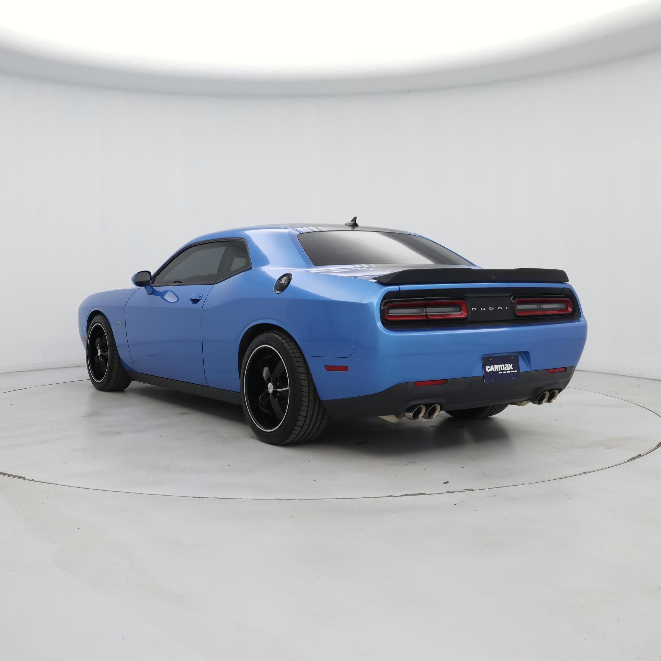 Thumbnail: 2015 Dodge Challenger - 2