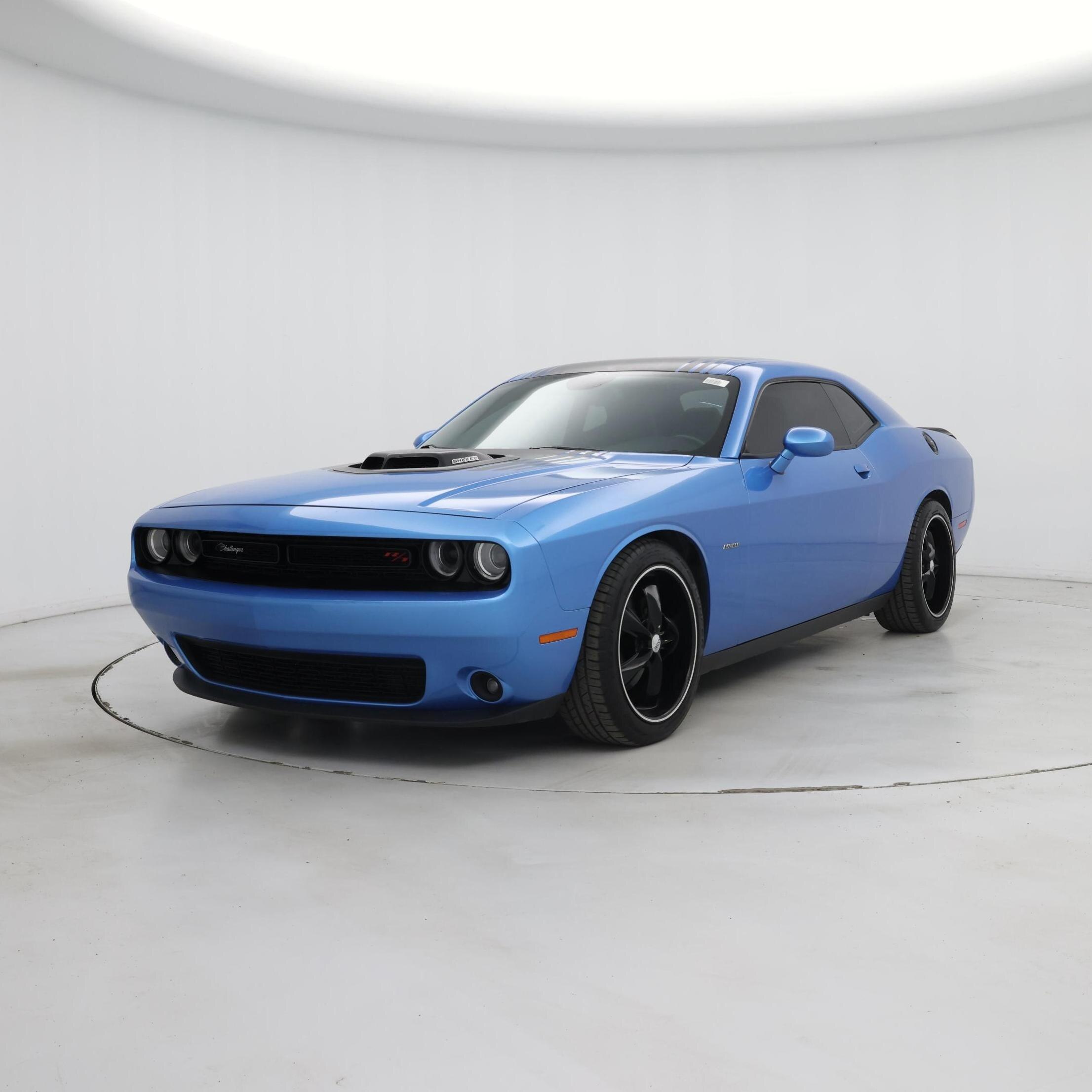Thumbnail: 2015 Dodge Challenger - 4