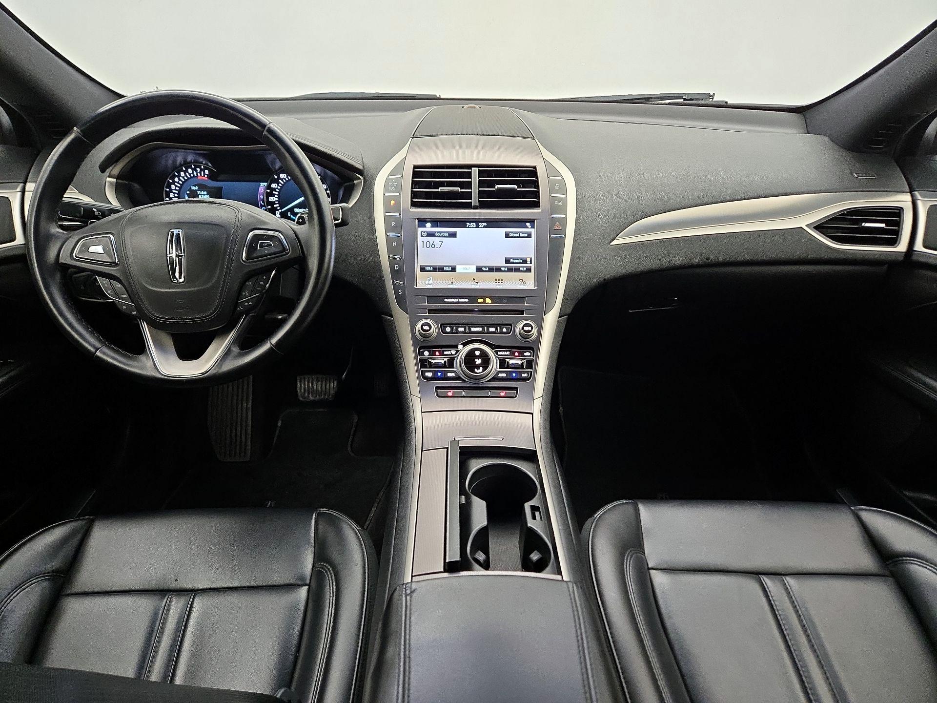 Thumbnail: 2017 Lincoln MKZ - 9