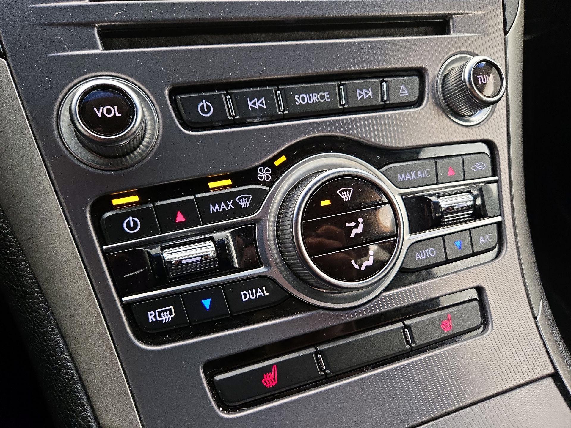 Thumbnail: 2017 Lincoln MKZ - 16