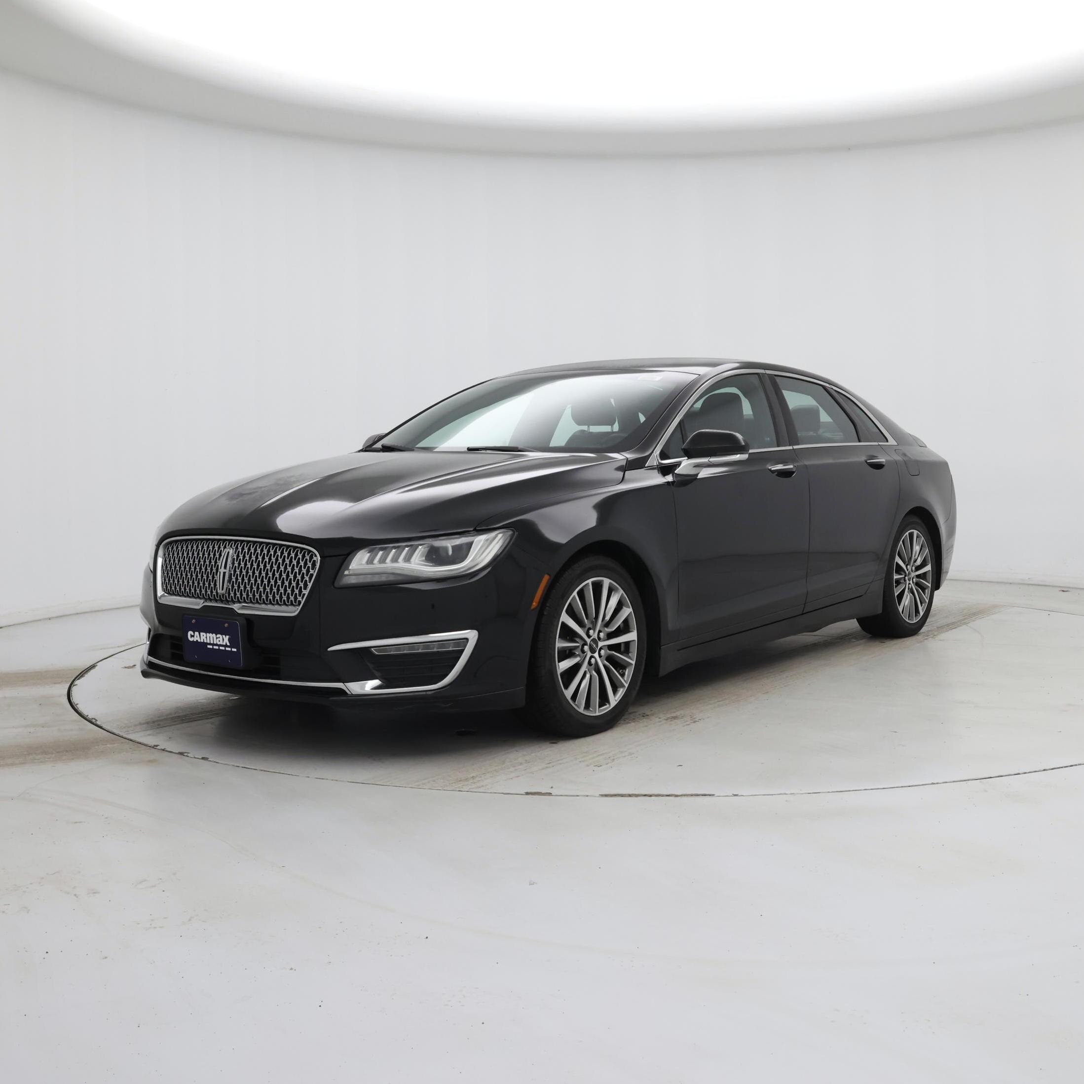 Thumbnail: 2017 Lincoln MKZ - 4