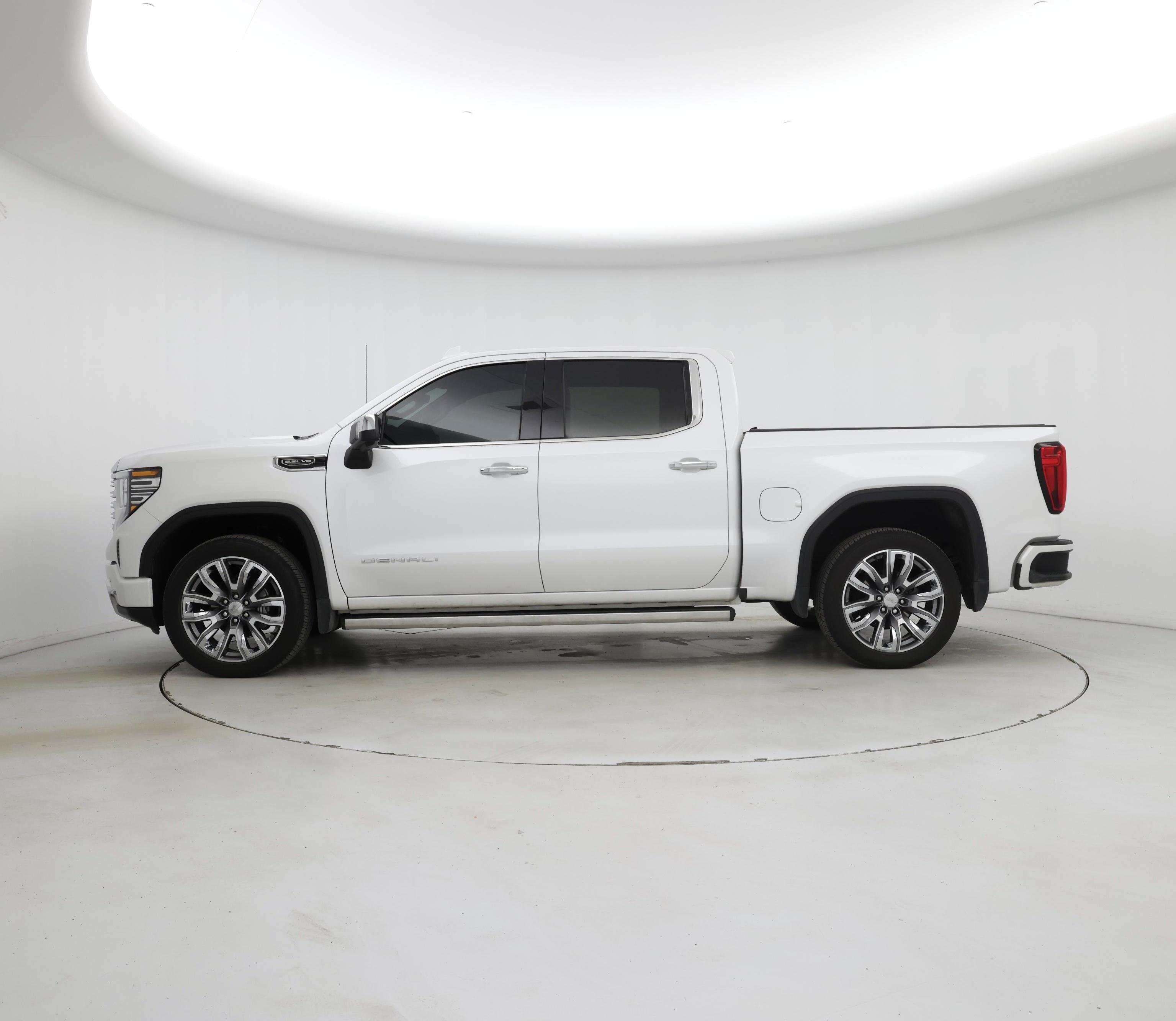 Thumbnail: 2023 GMC Sierra 1500 - 3