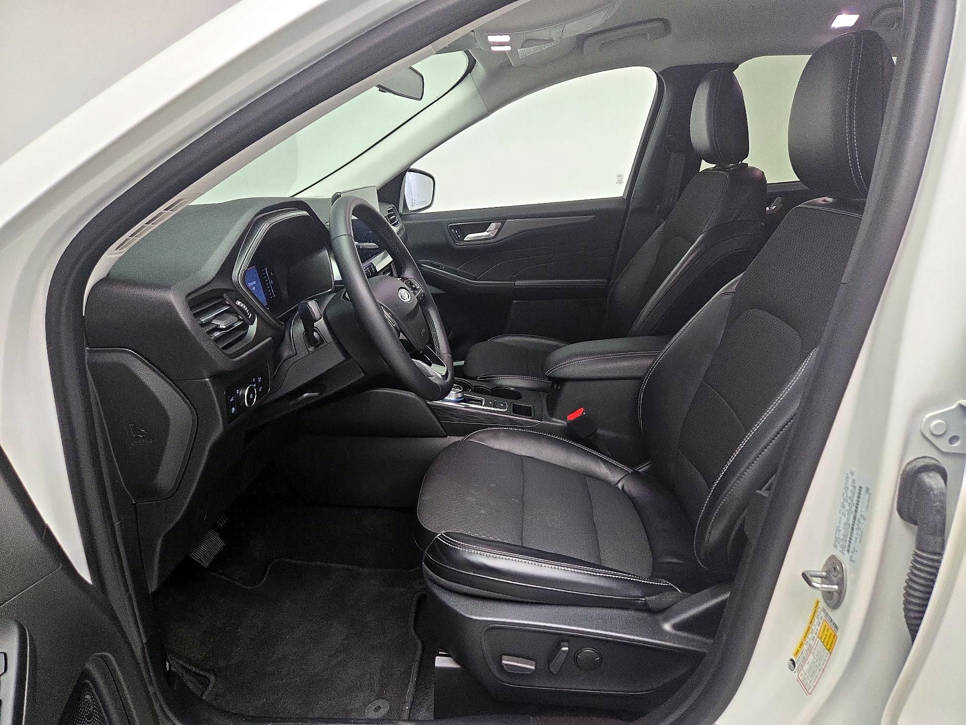 Thumbnail: 2024 Ford Escape - 11