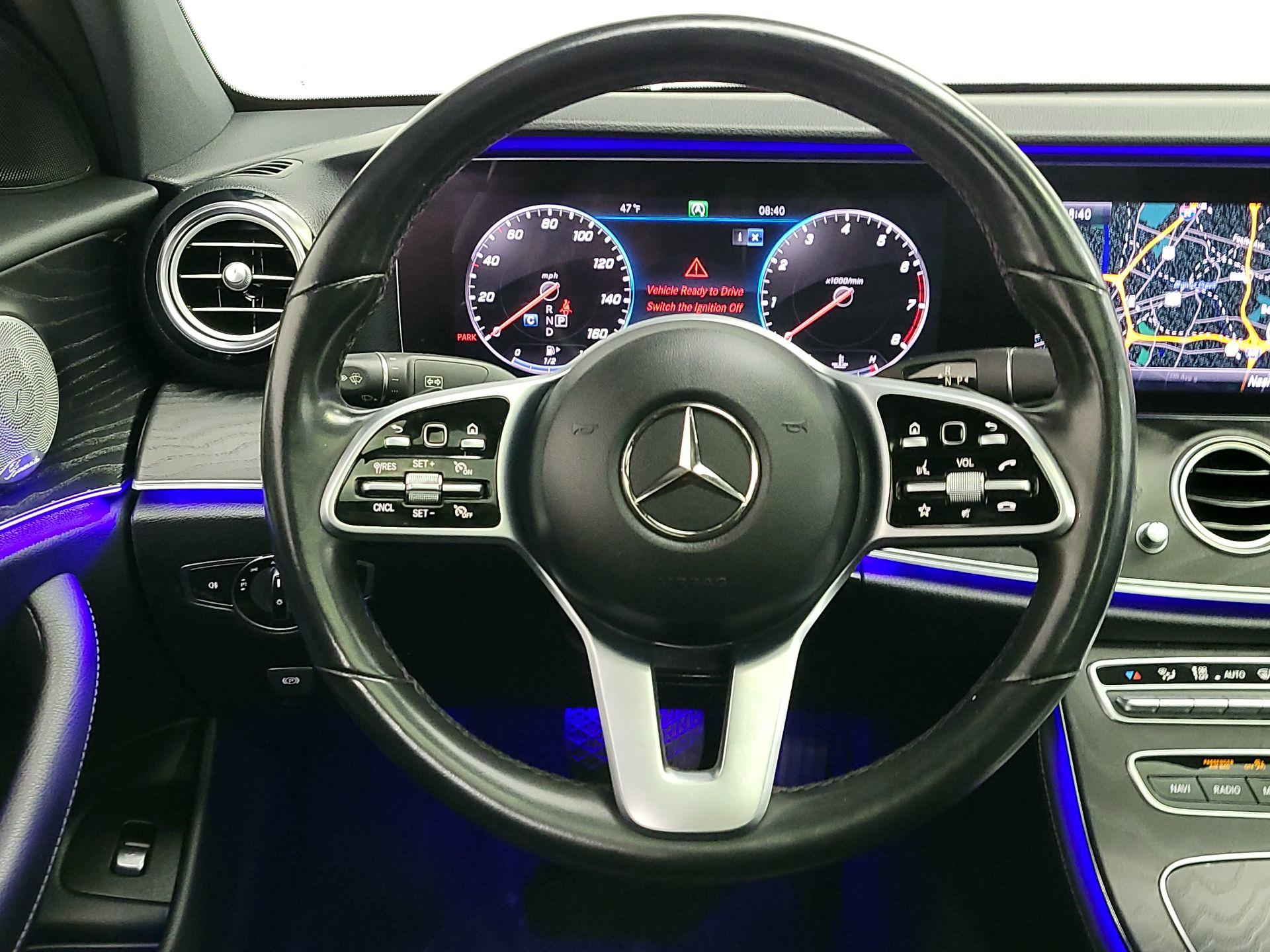 Thumbnail: 2020 Mercedes-Benz E-Class - 10