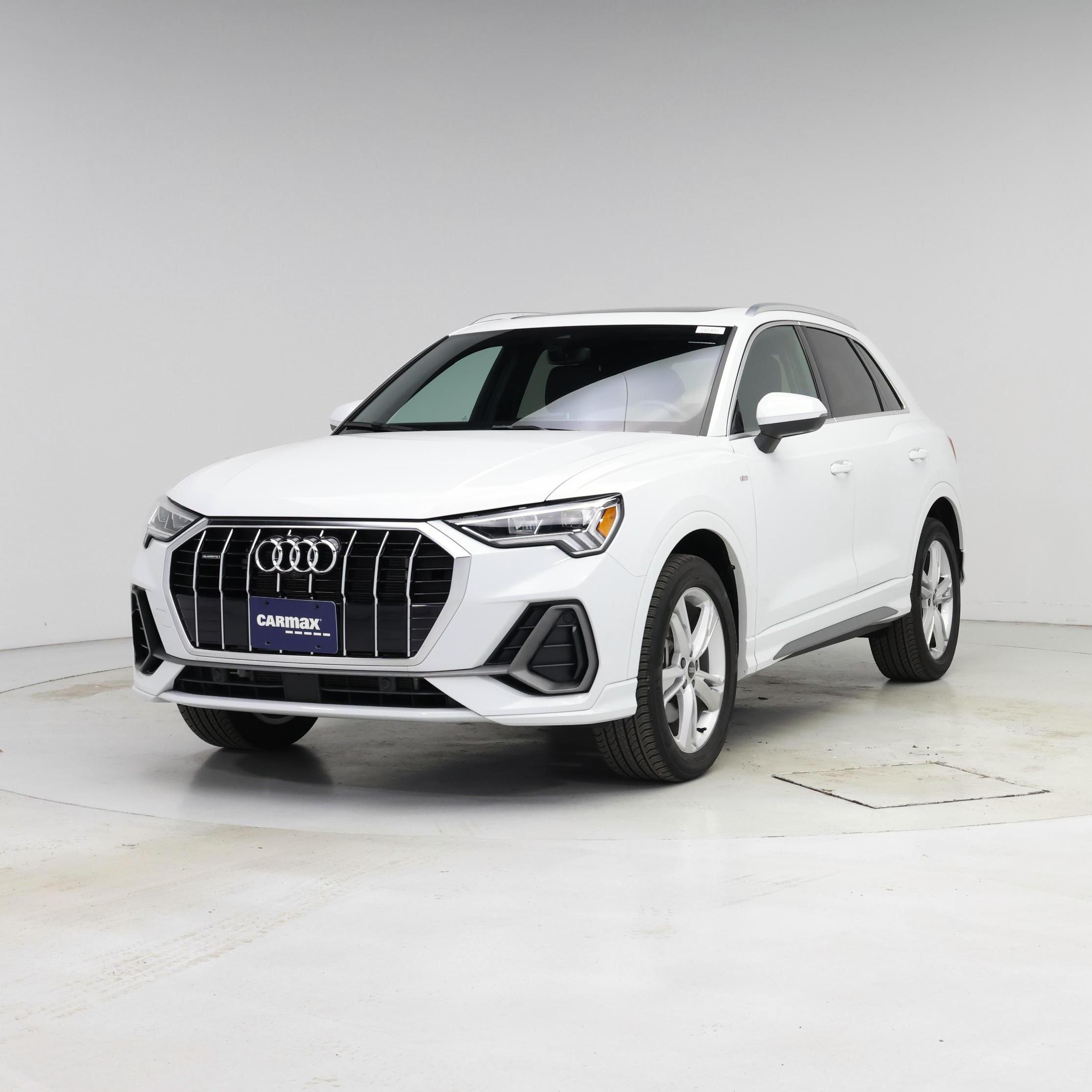 Thumbnail: 2022 Audi Q3 - 4