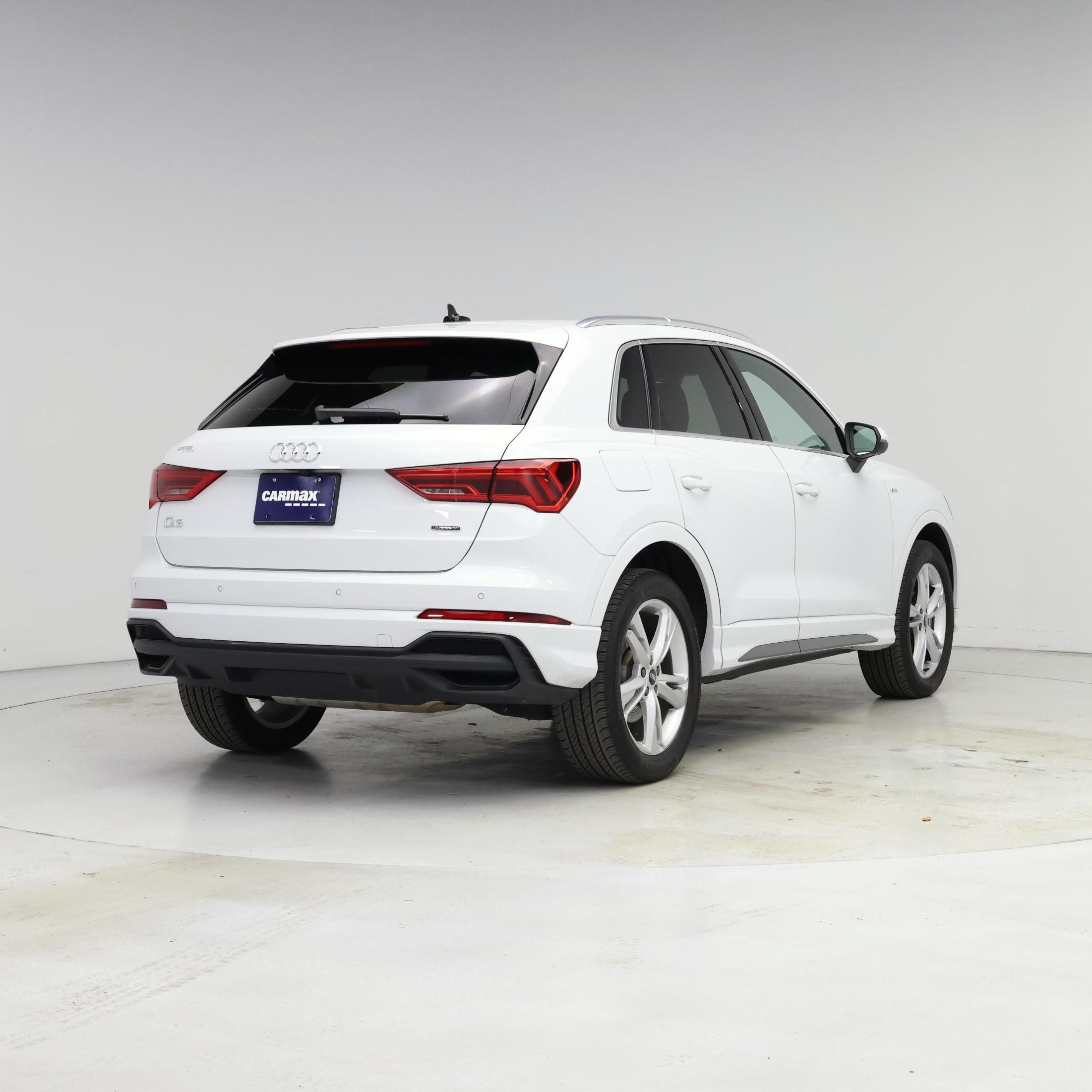 Thumbnail: 2022 Audi Q3 - 8
