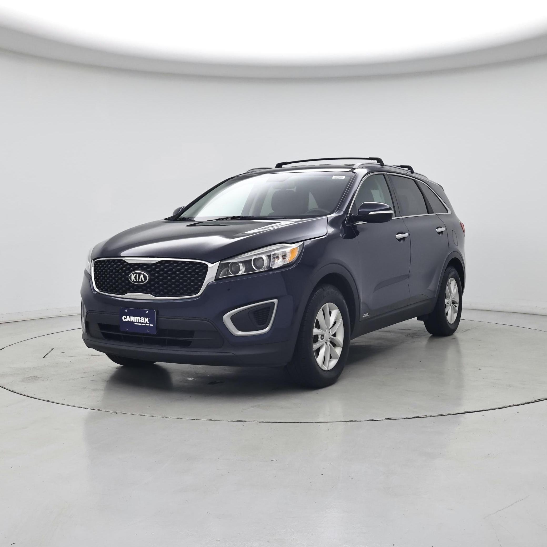 Thumbnail: 2016 Kia Sorento - 4