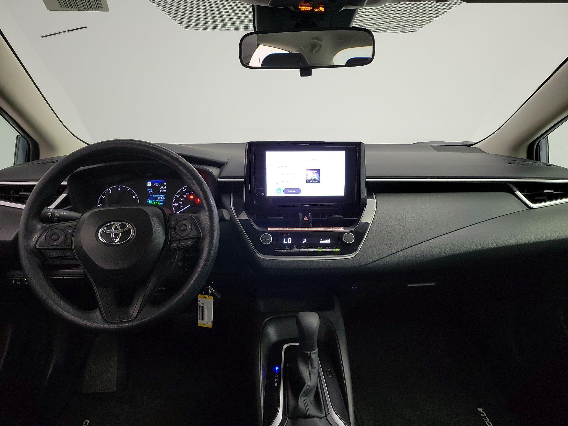 Thumbnail: 2025 Toyota Corolla - 9