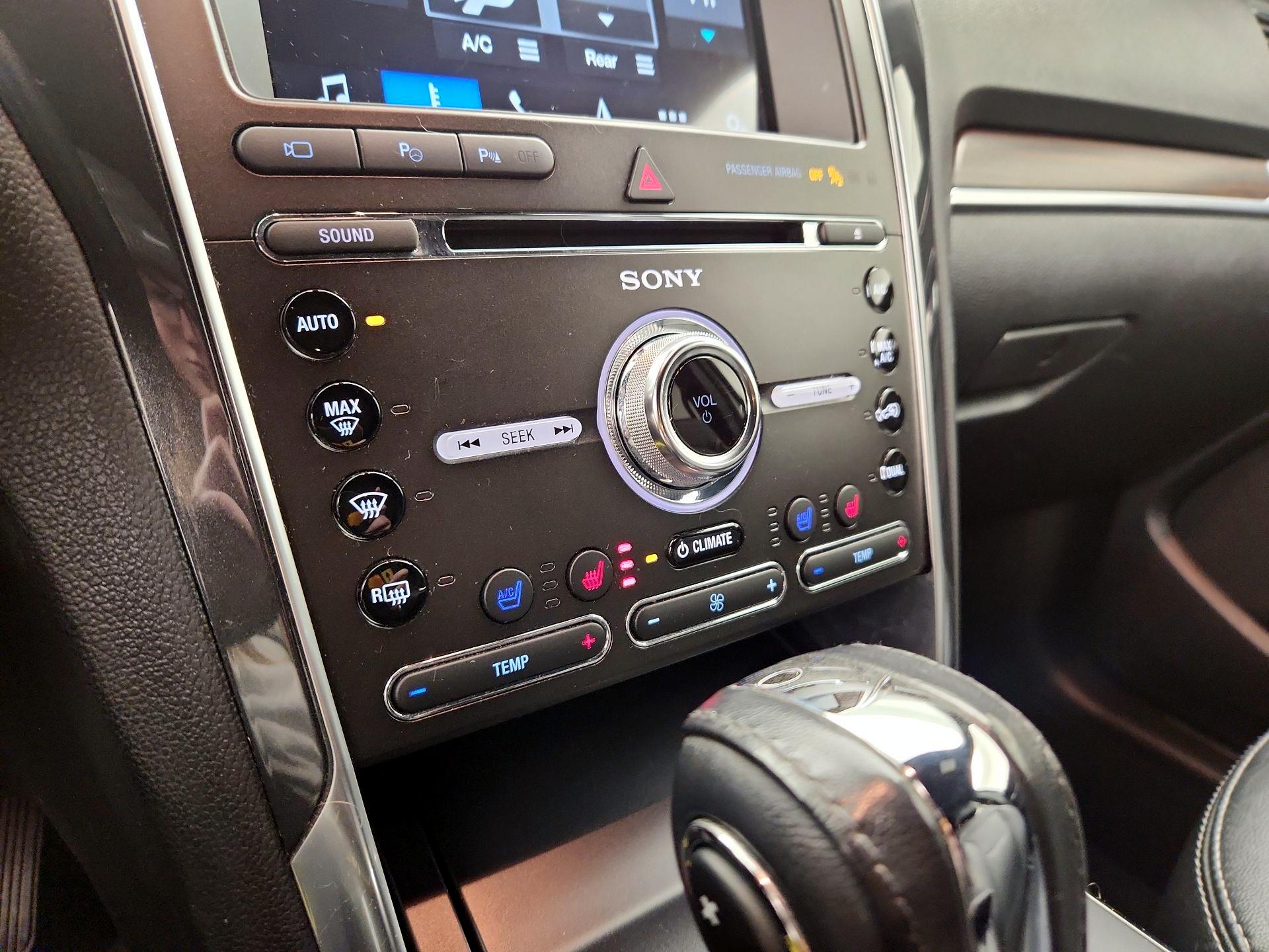 Thumbnail: 2018 Ford Explorer - 16