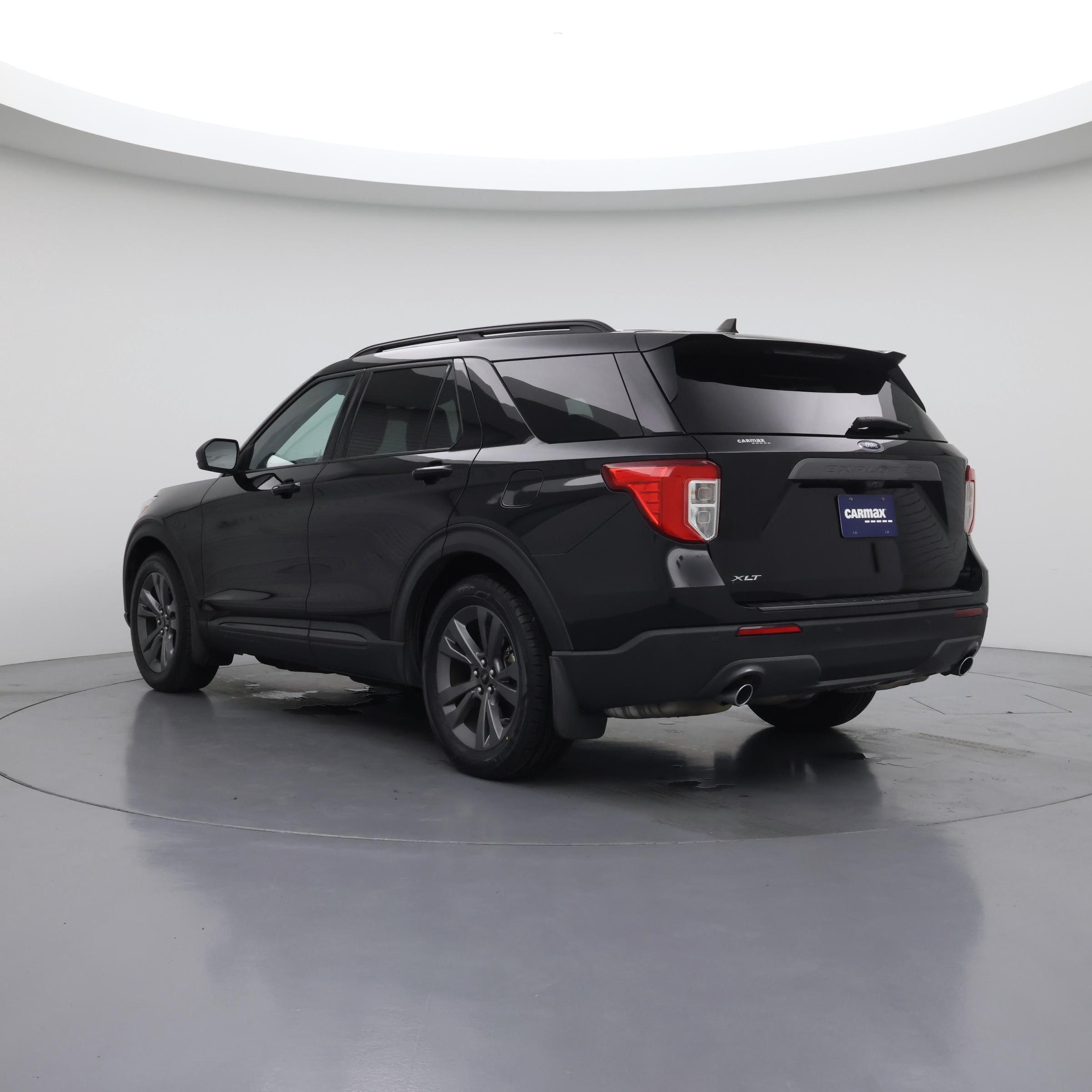 Thumbnail: 2021 Ford Explorer - 2