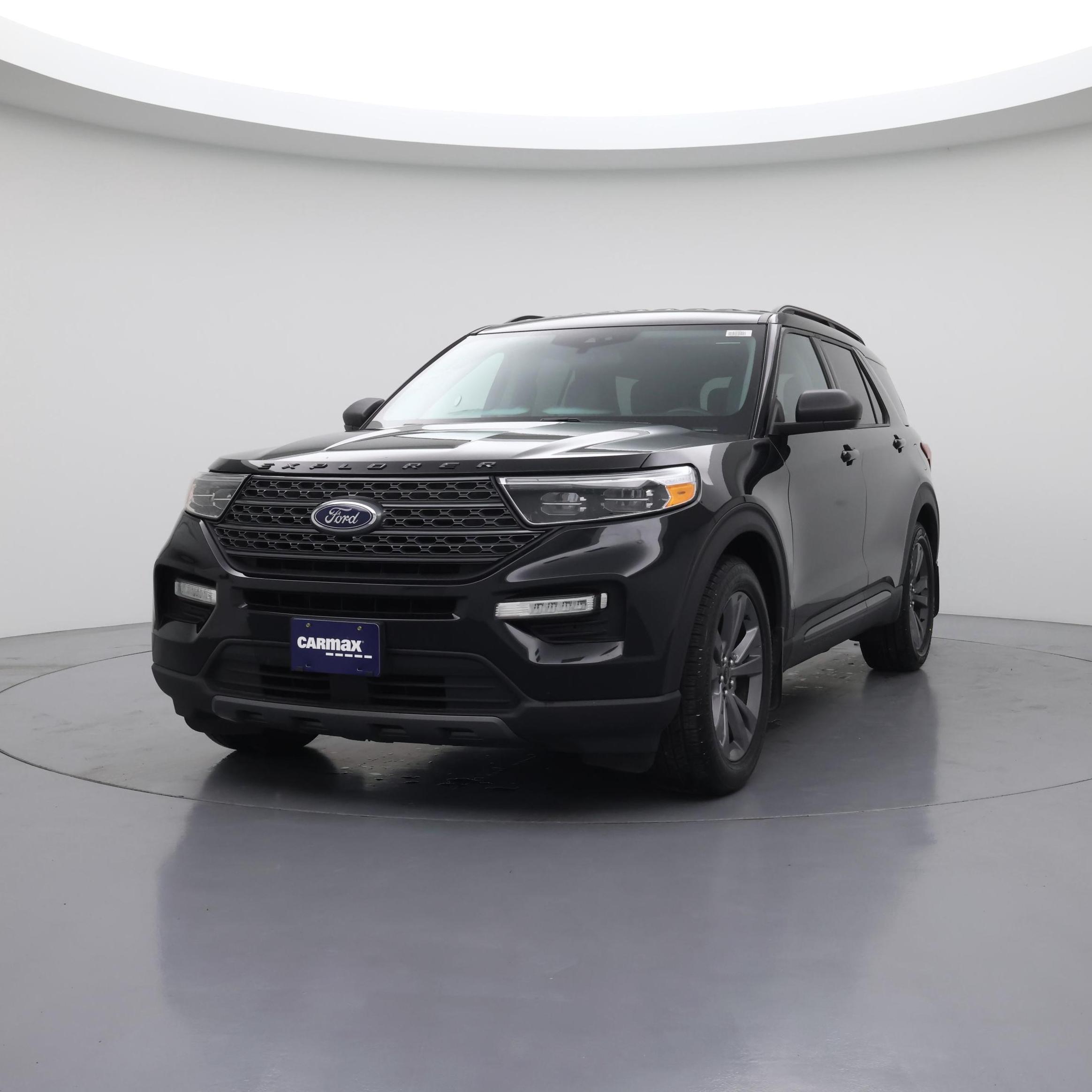 Thumbnail: 2021 Ford Explorer - 4