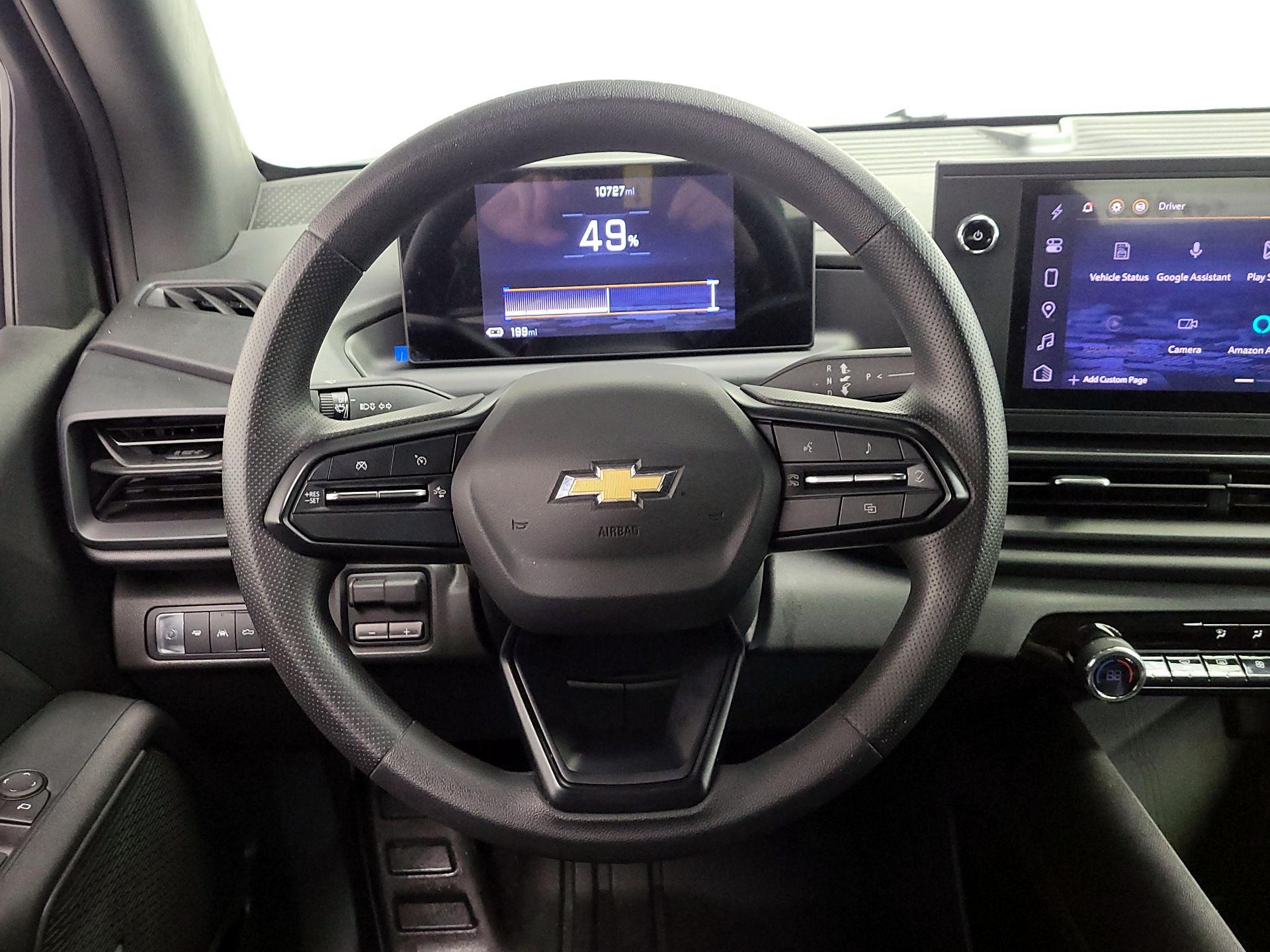 Thumbnail: 2024 Chevrolet Silverado EV - 10