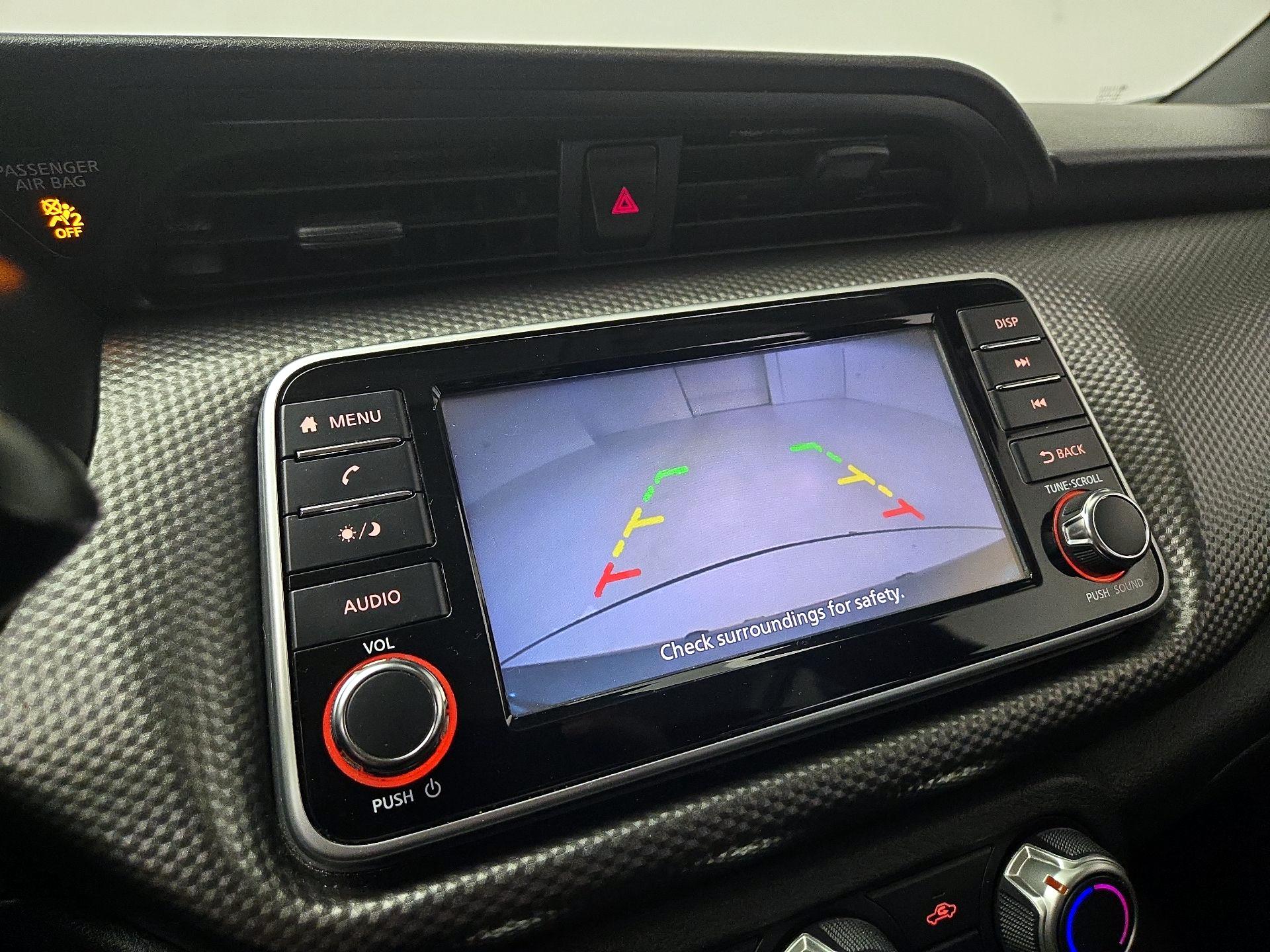 Thumbnail: 2020 Nissan Kicks - 14