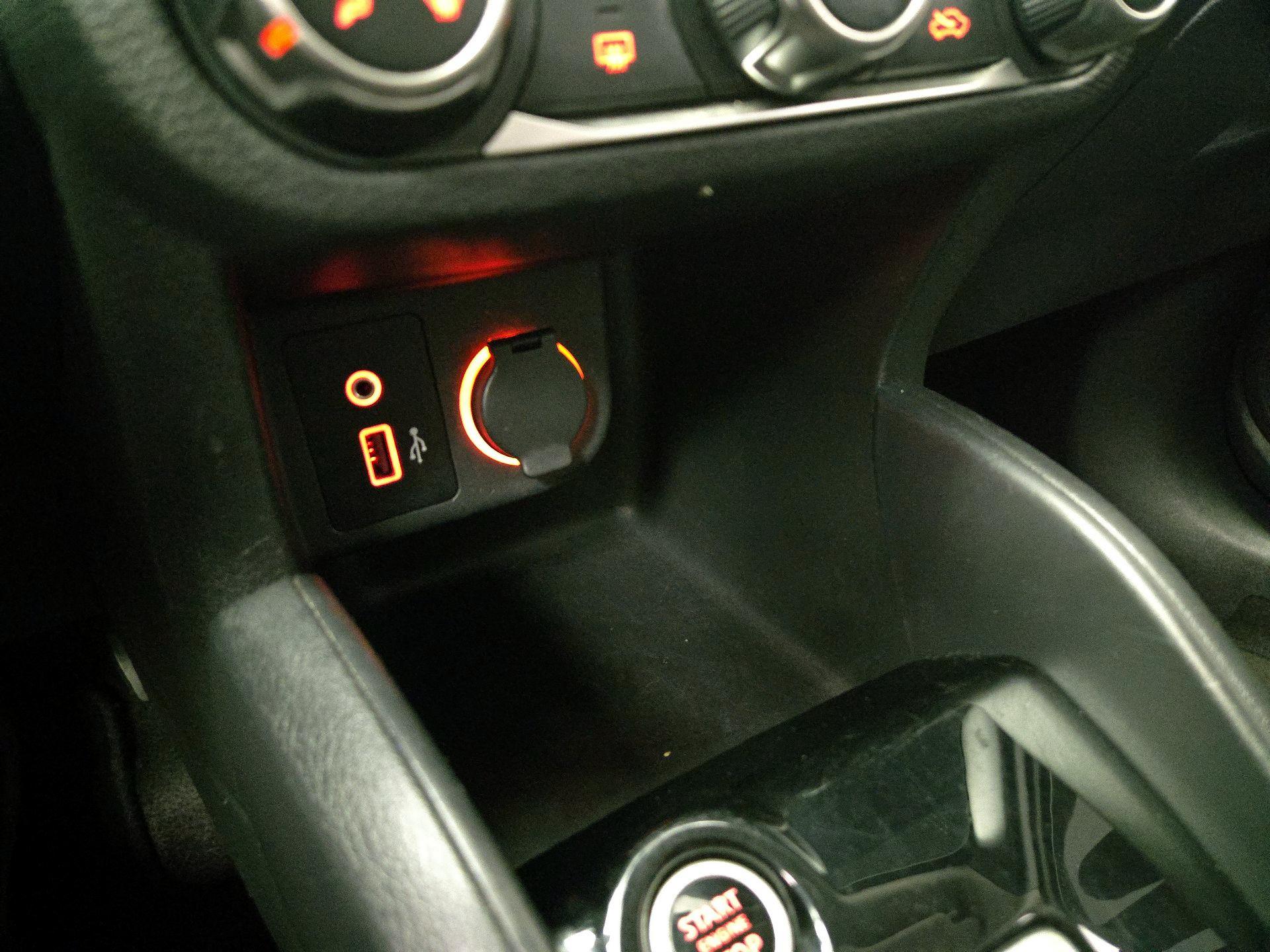 Thumbnail: 2020 Nissan Kicks - 18