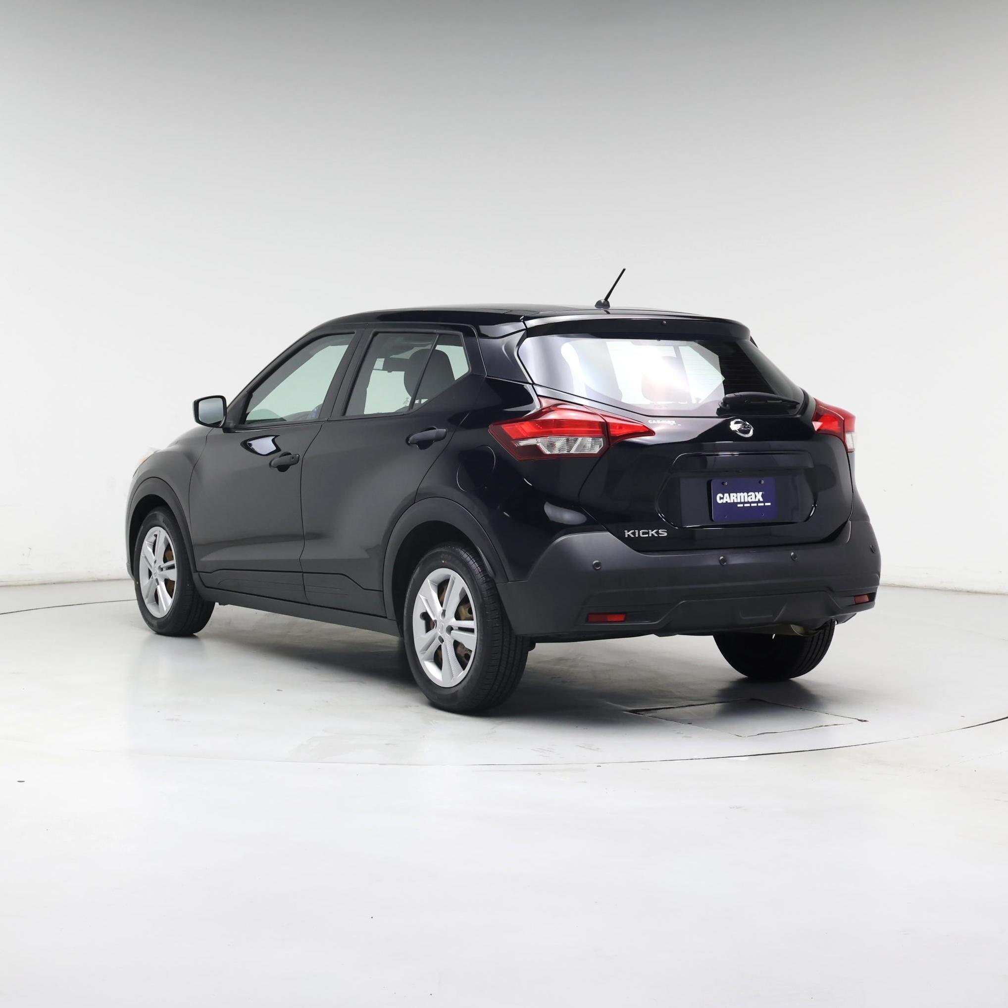 Thumbnail: 2020 Nissan Kicks - 2