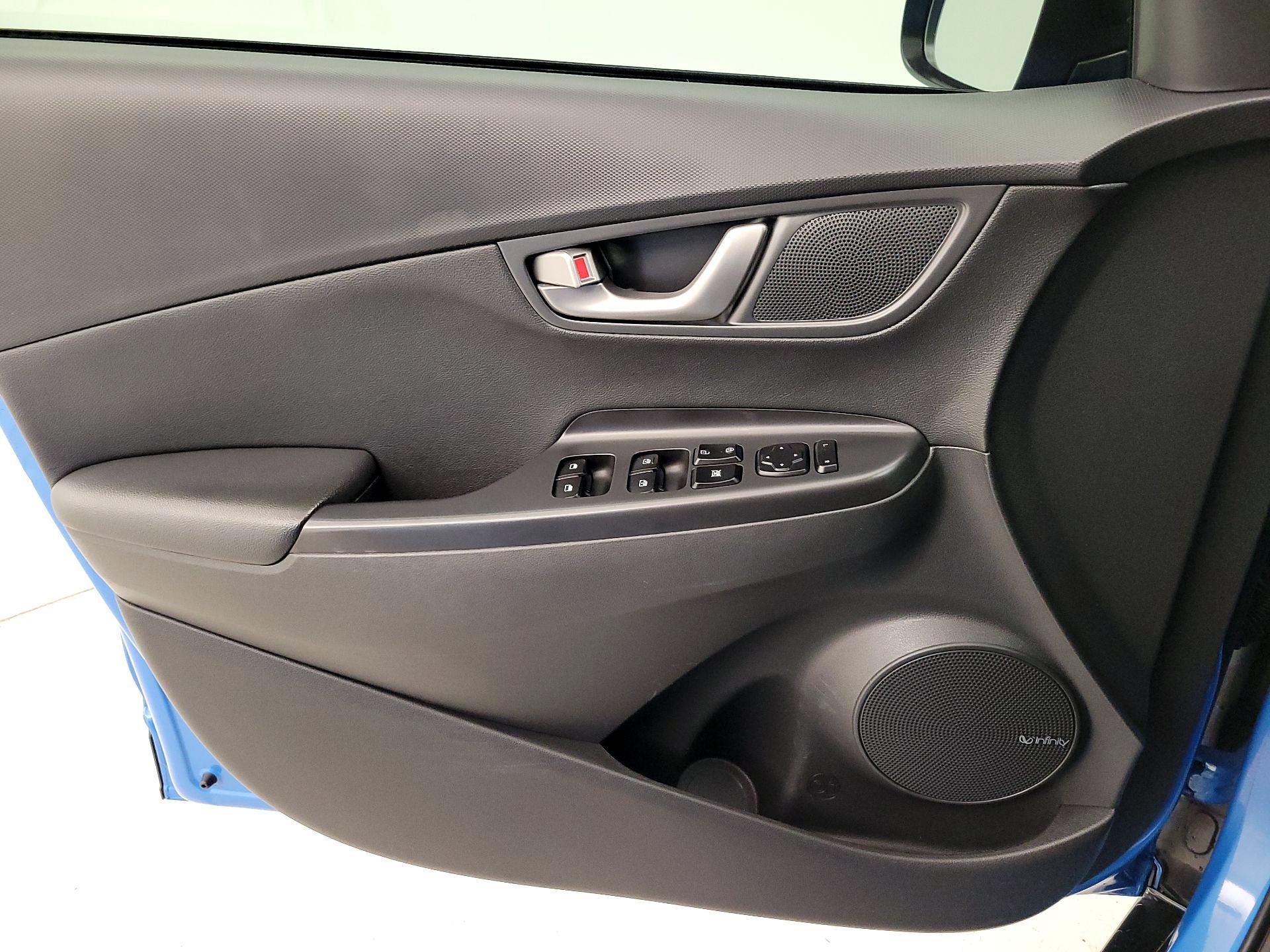 Thumbnail: 2021 Hyundai Kona - 12