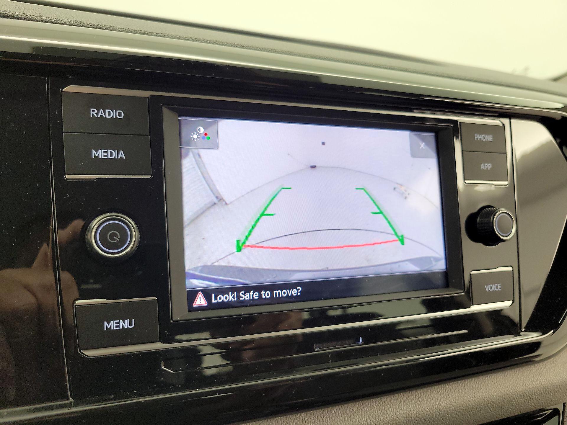 Thumbnail: 2024 Volkswagen Taos - 14