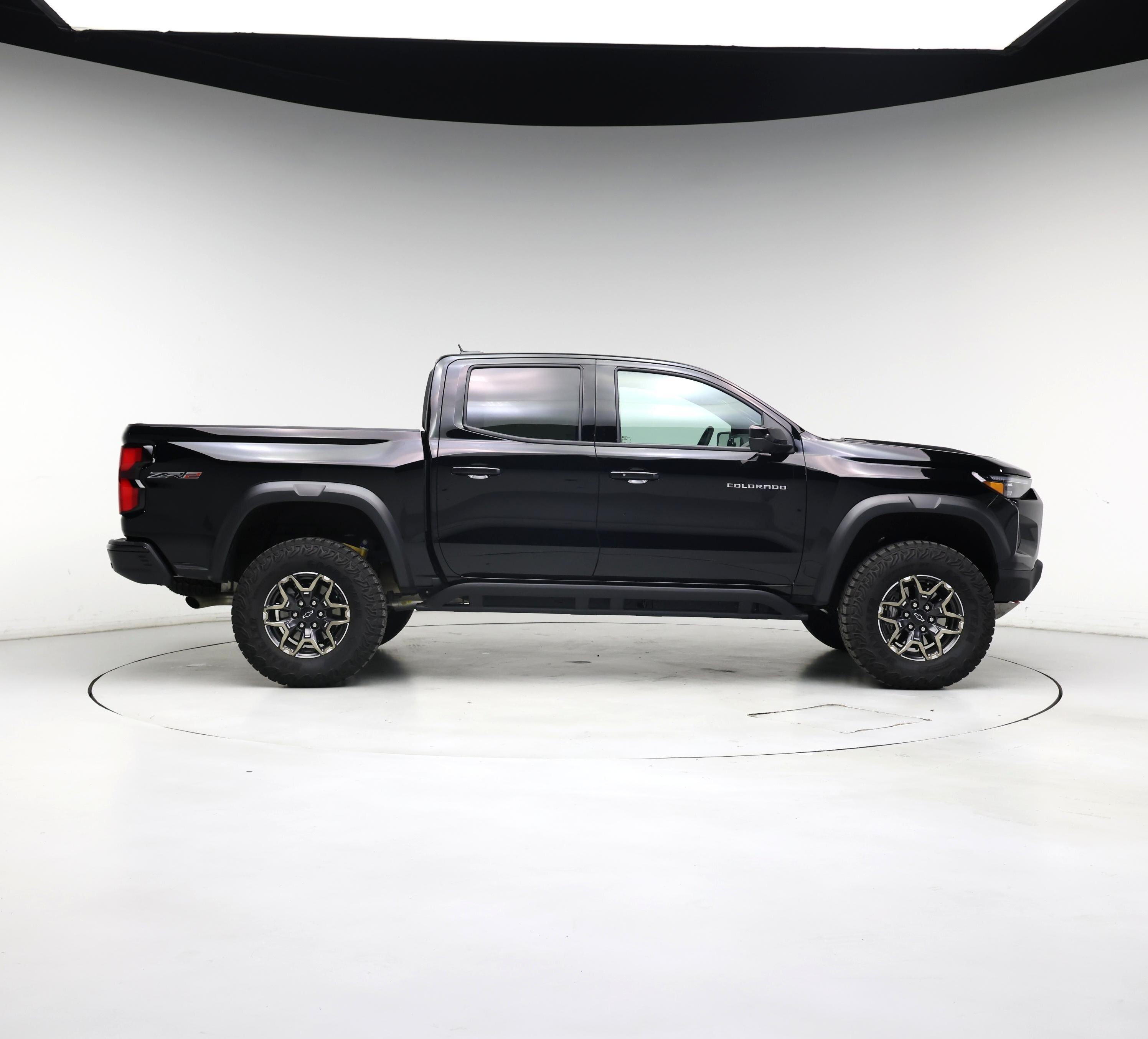 Thumbnail: 2024 Chevrolet Colorado - 7