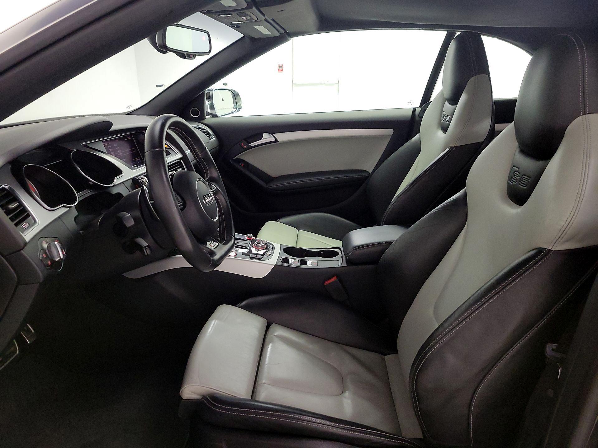 Thumbnail: 2015 Audi S5 - 11