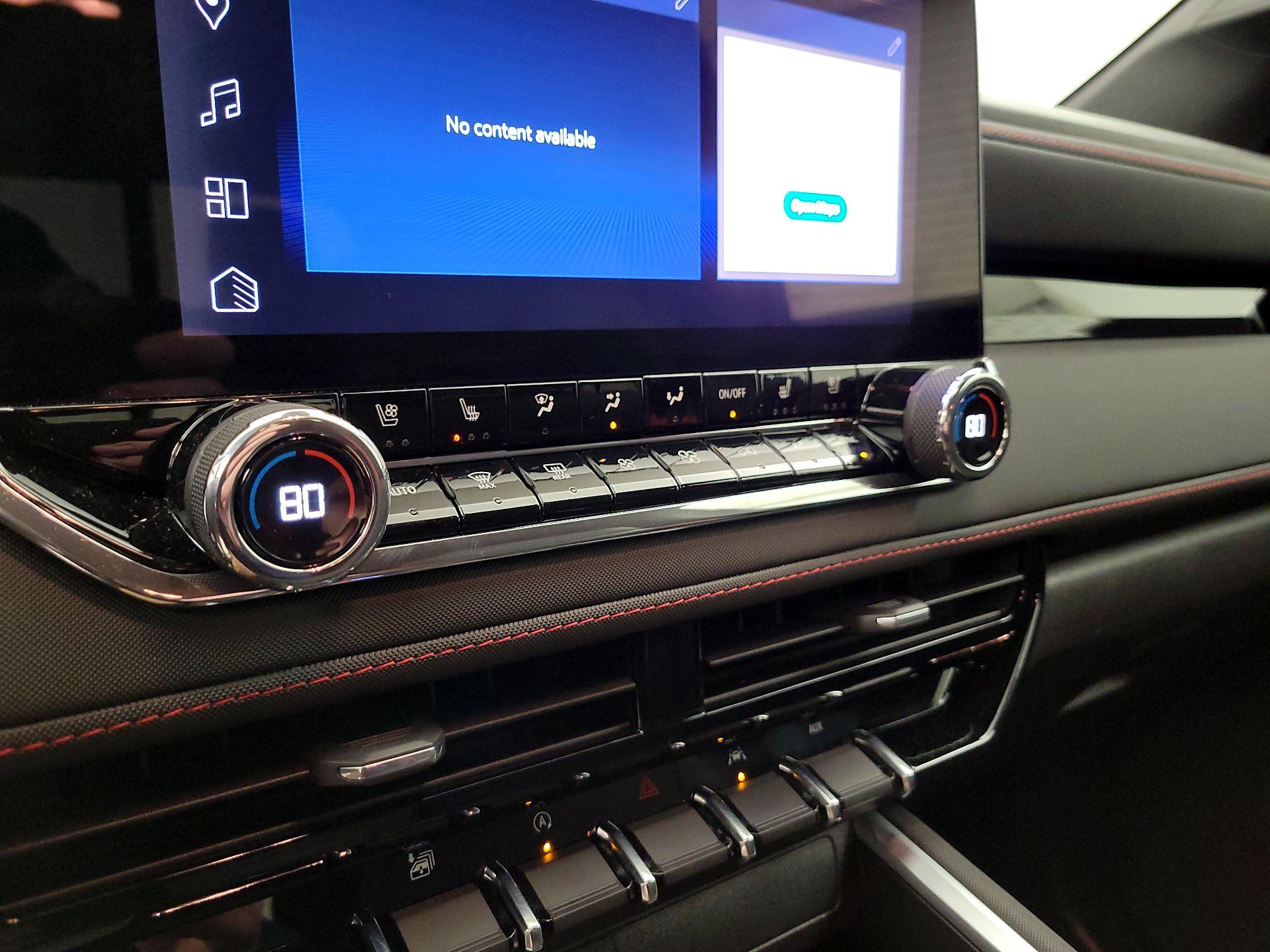 Thumbnail: 2025 Chevrolet Colorado - 16