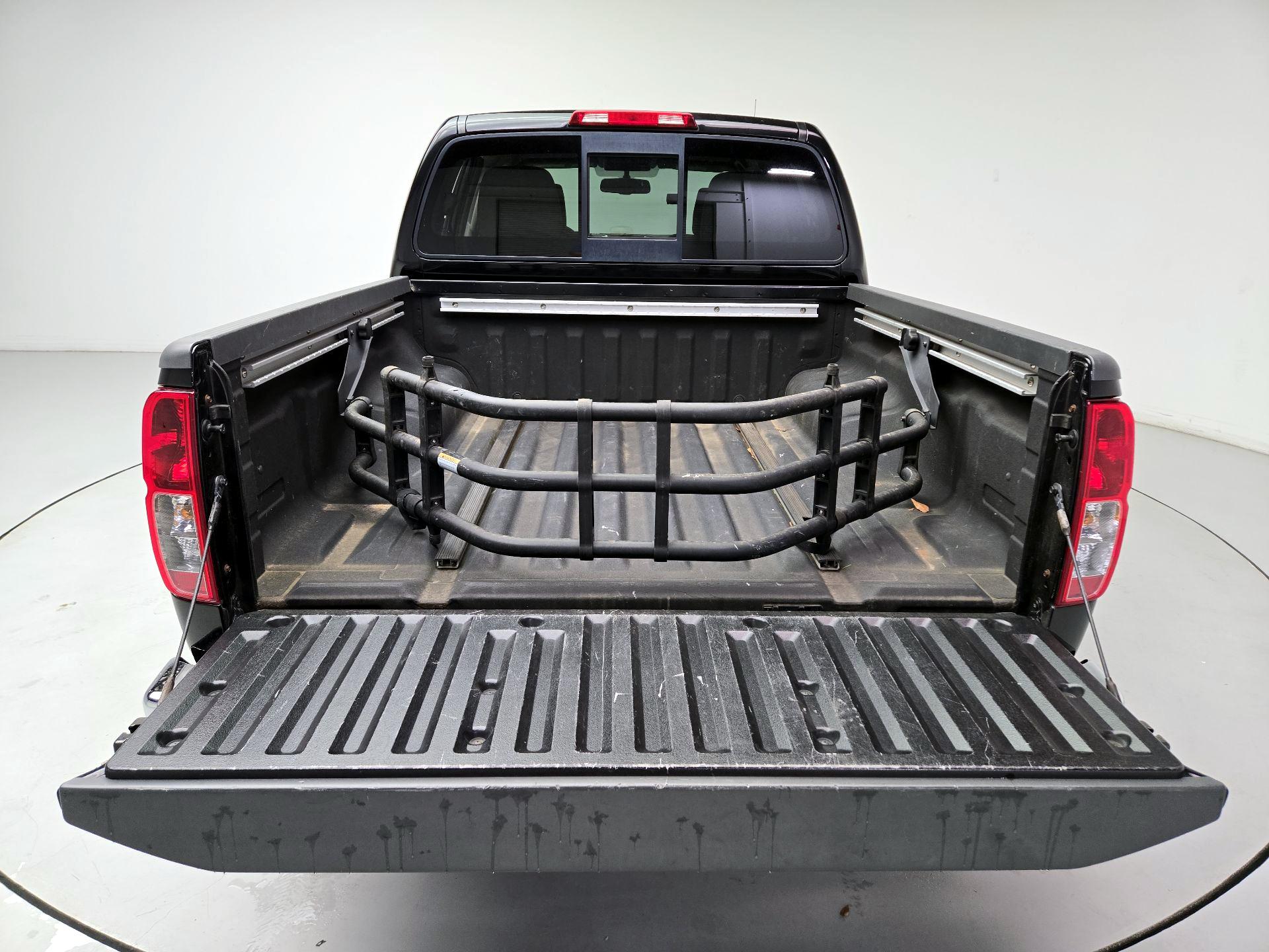 Thumbnail: 2019 Nissan Frontier - 20