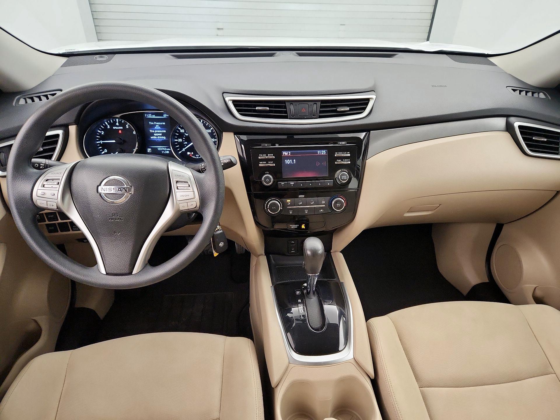 Thumbnail: 2016 Nissan Rogue - 9