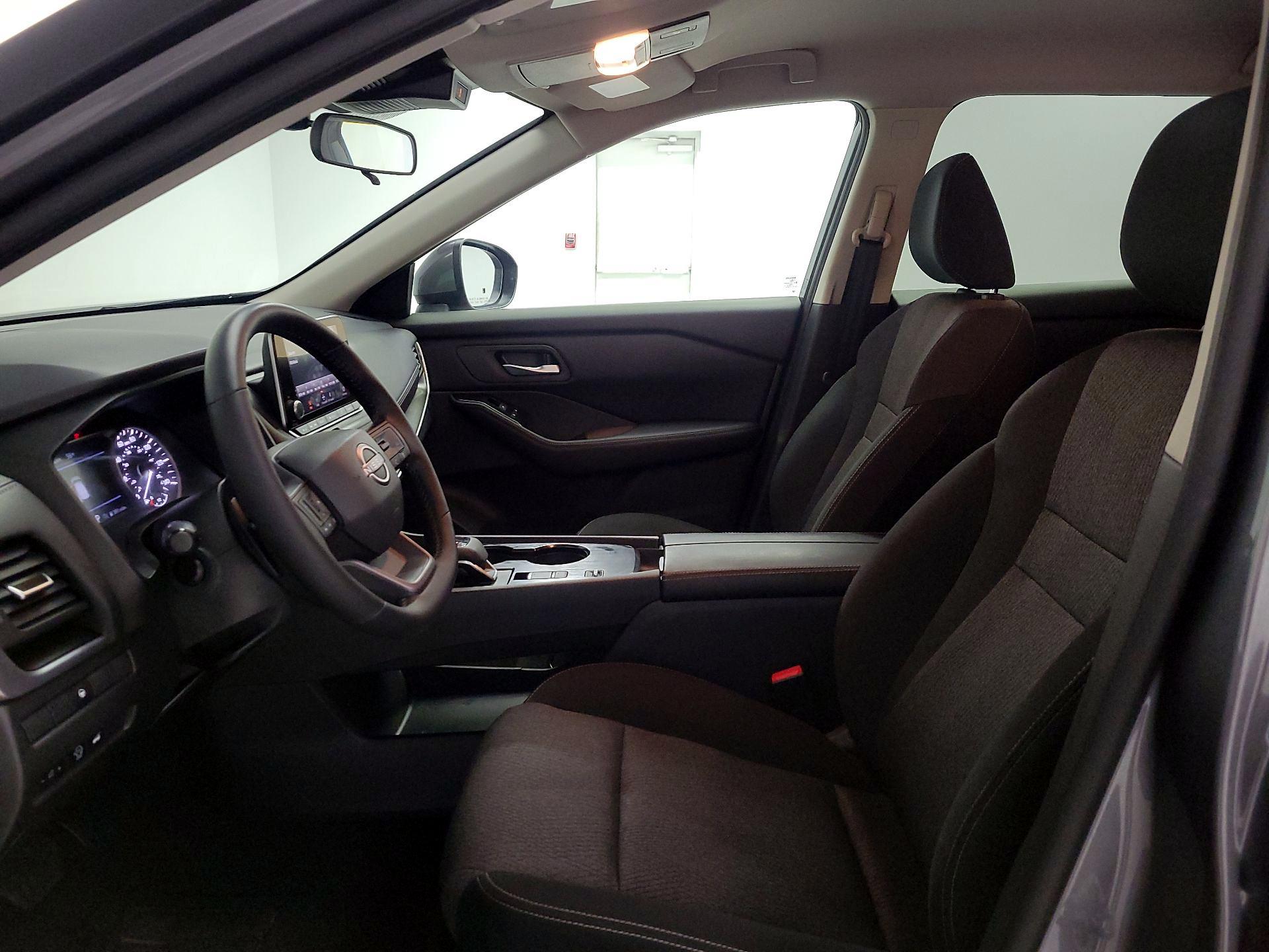 Thumbnail: 2025 Nissan Rogue - 11