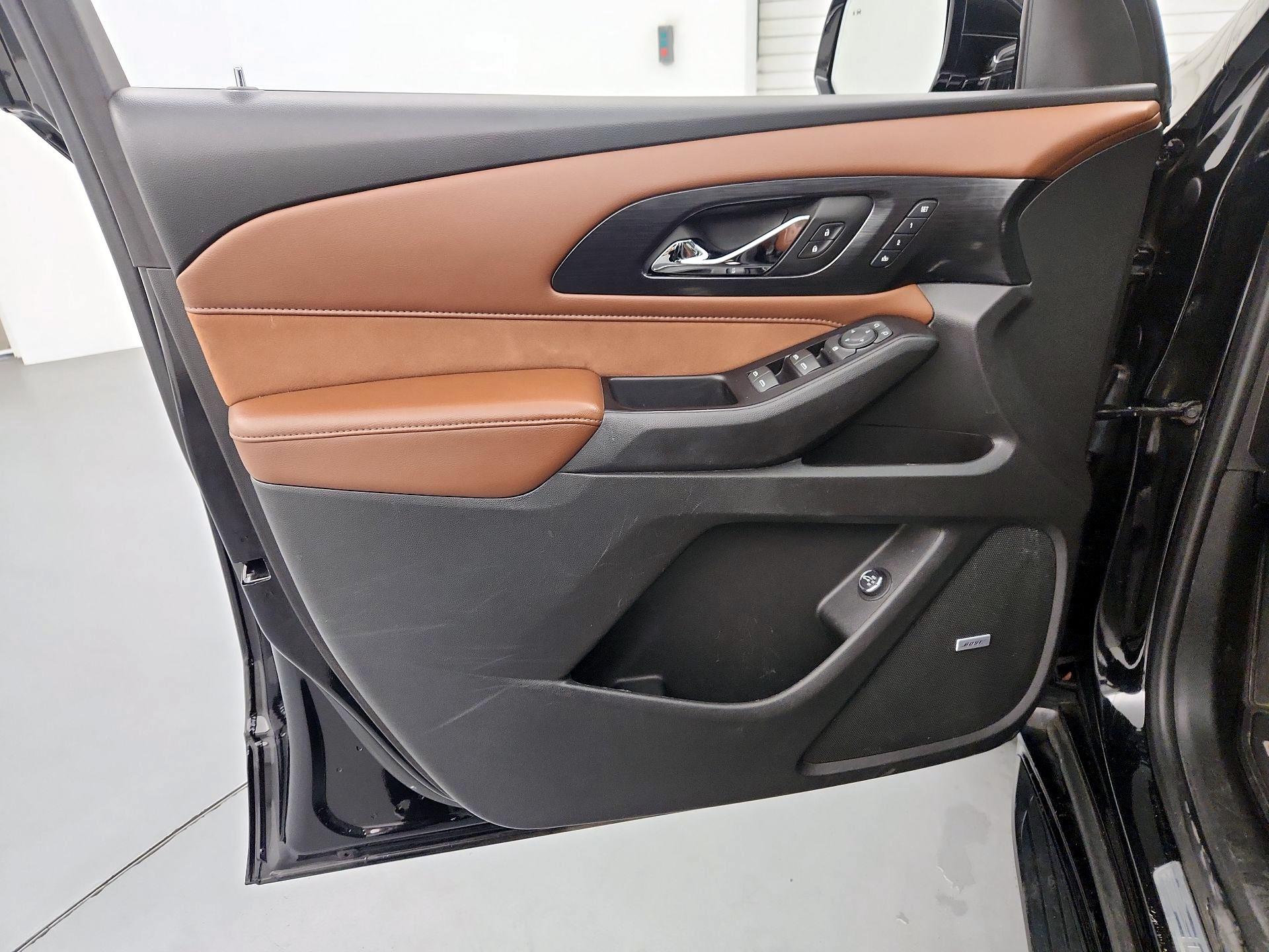 Thumbnail: 2018 Chevrolet Traverse - 12