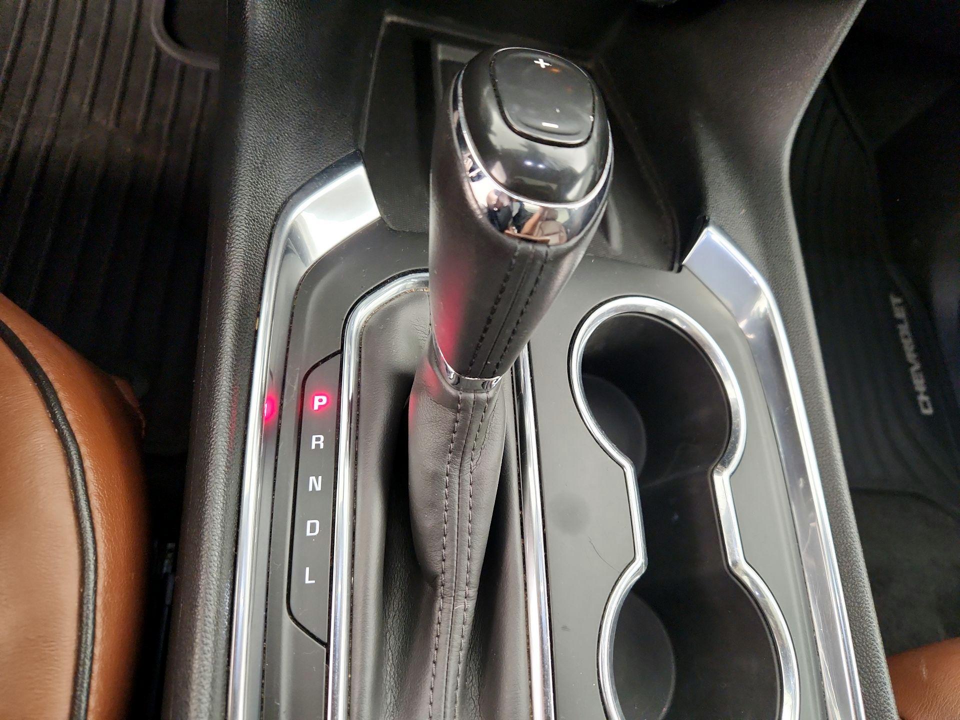 Thumbnail: 2018 Chevrolet Traverse - 17