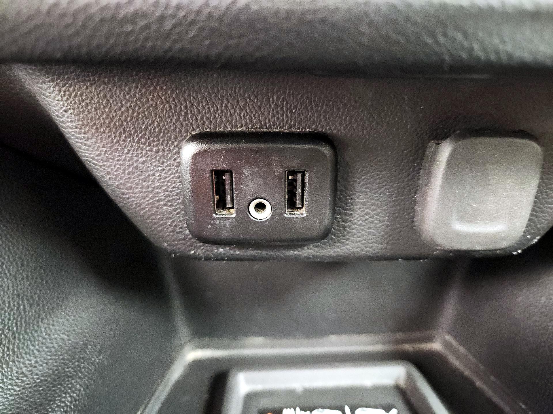 Thumbnail: 2018 Chevrolet Traverse - 18