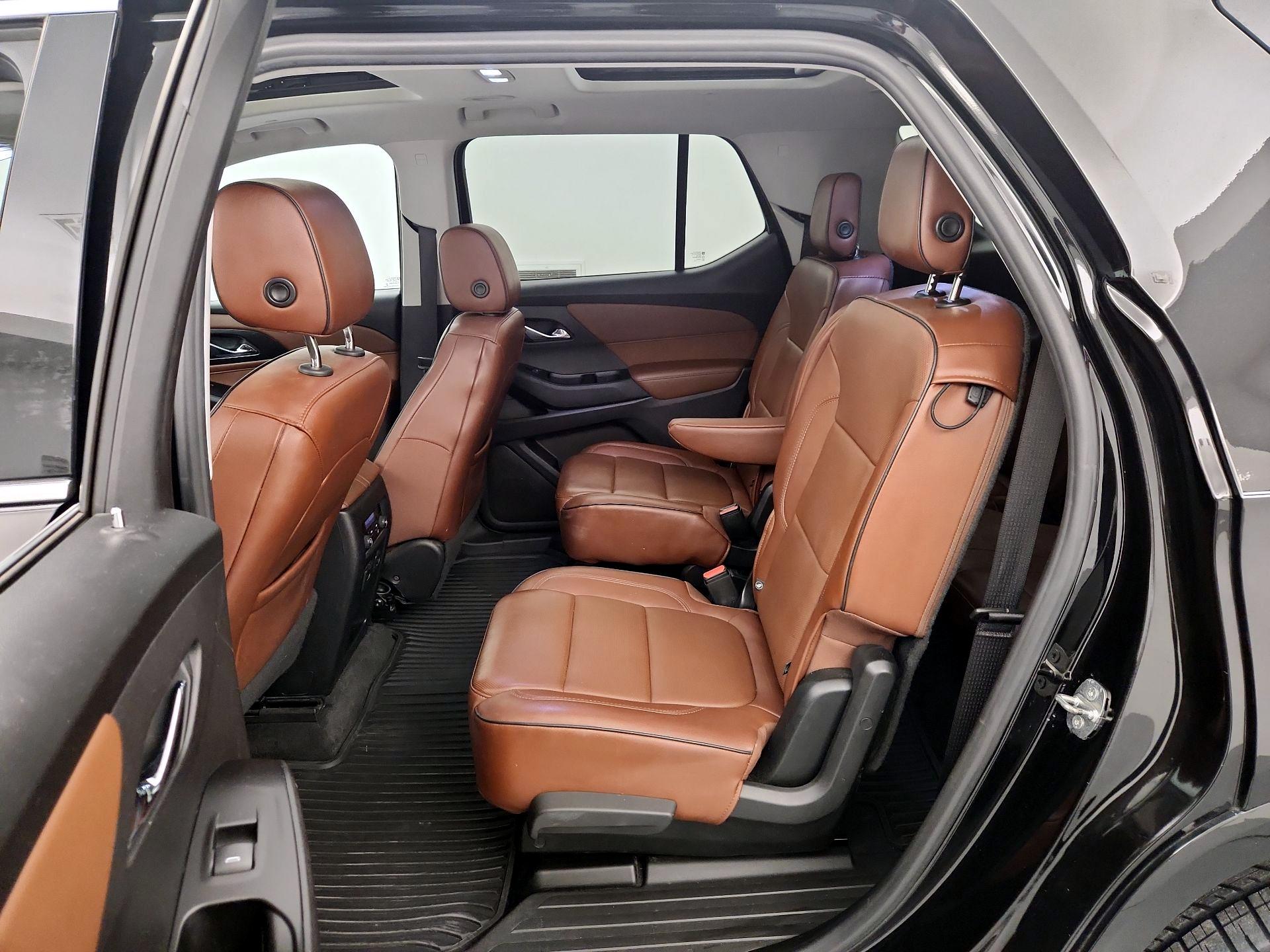 Thumbnail: 2018 Chevrolet Traverse - 19