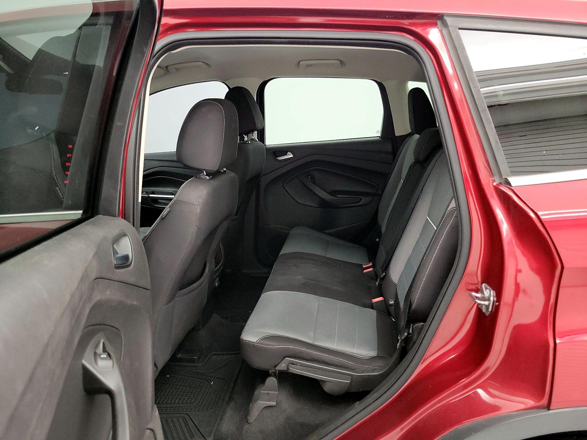 Thumbnail: 2015 Ford Escape - 18