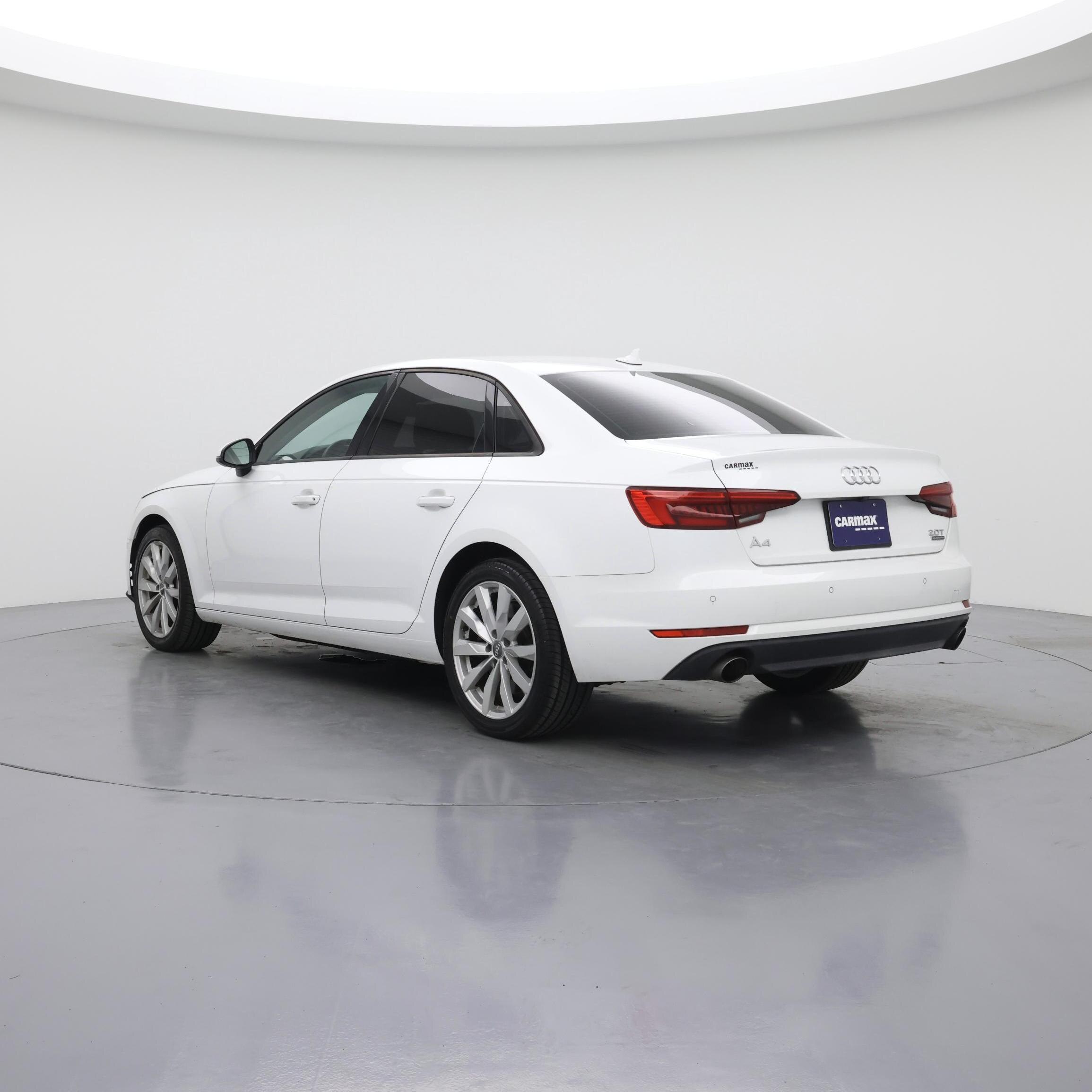 Thumbnail: 2017 Audi A4 - 2