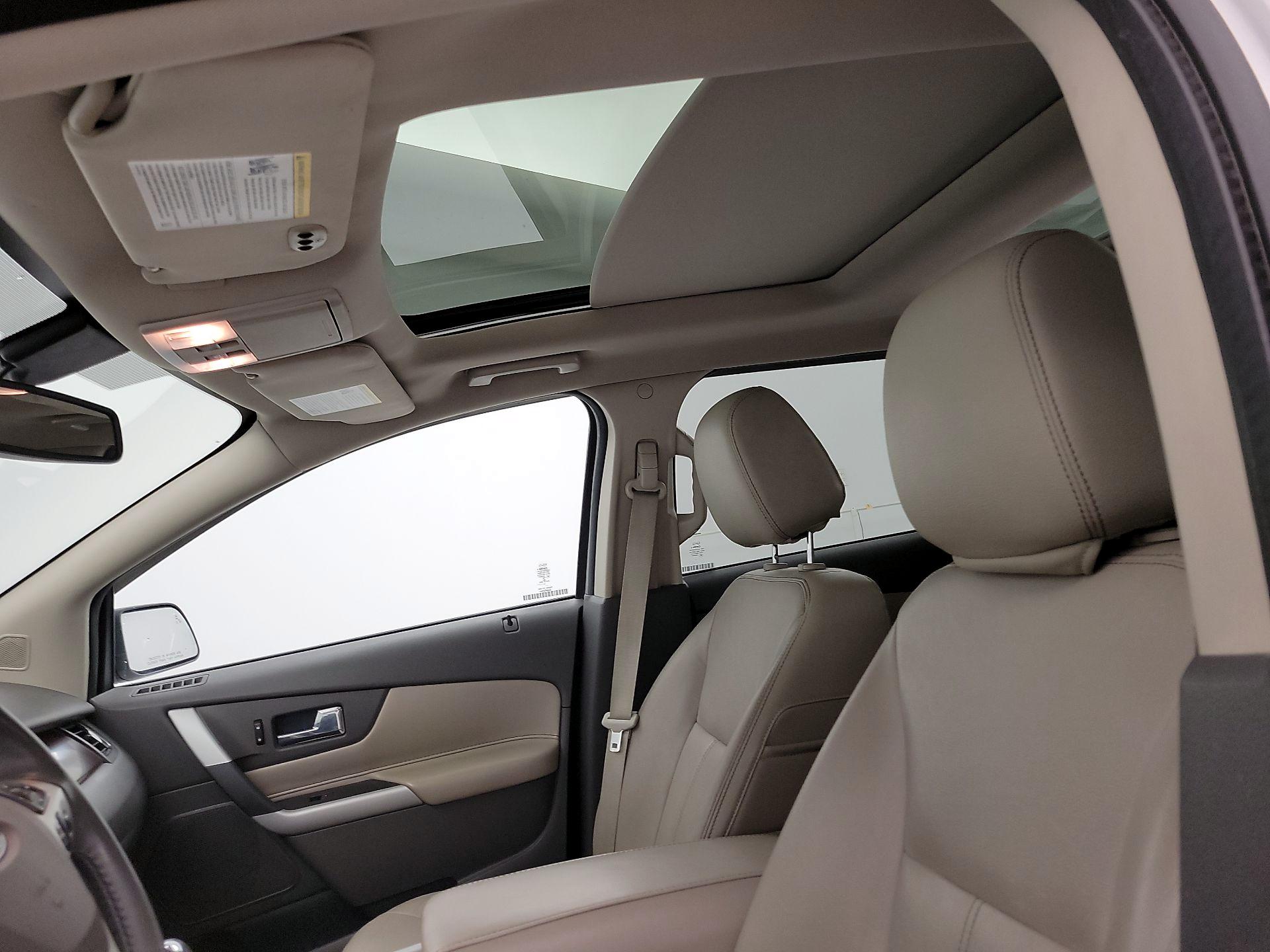 Thumbnail: 2014 Ford Edge - 20