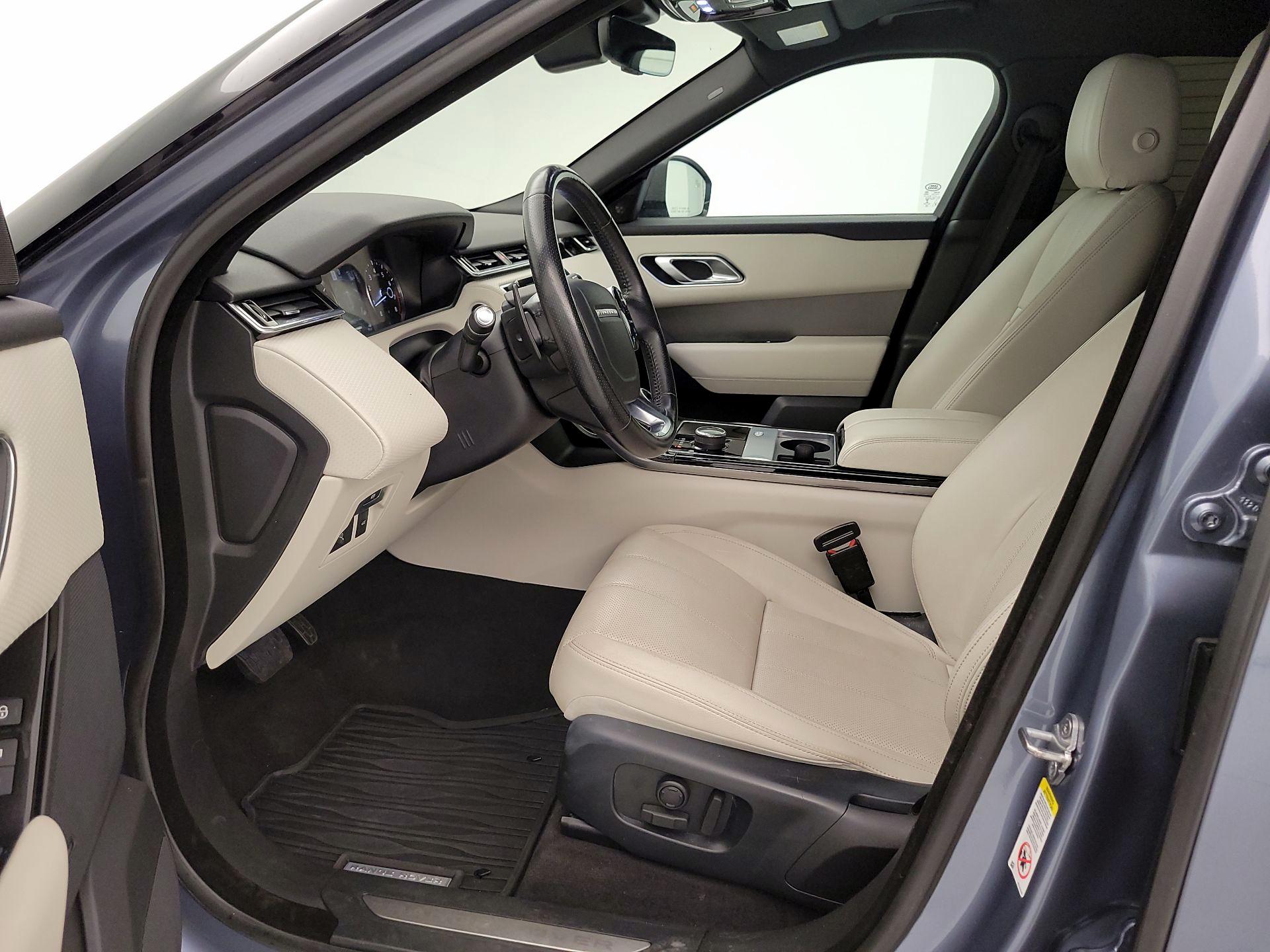 Thumbnail: 2020 Land Rover Range Rover Velar - 11