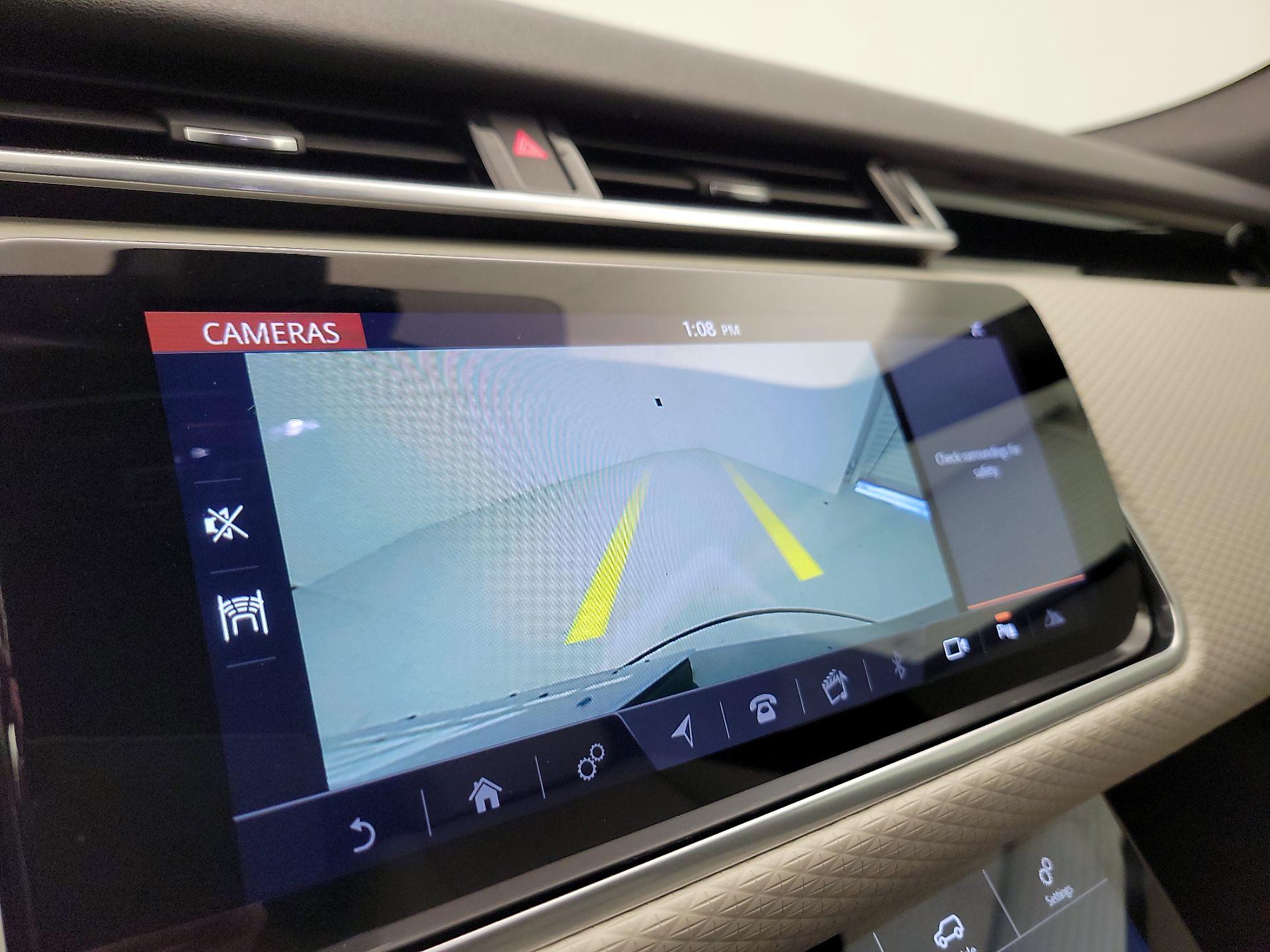 Thumbnail: 2020 Land Rover Range Rover Velar - 15