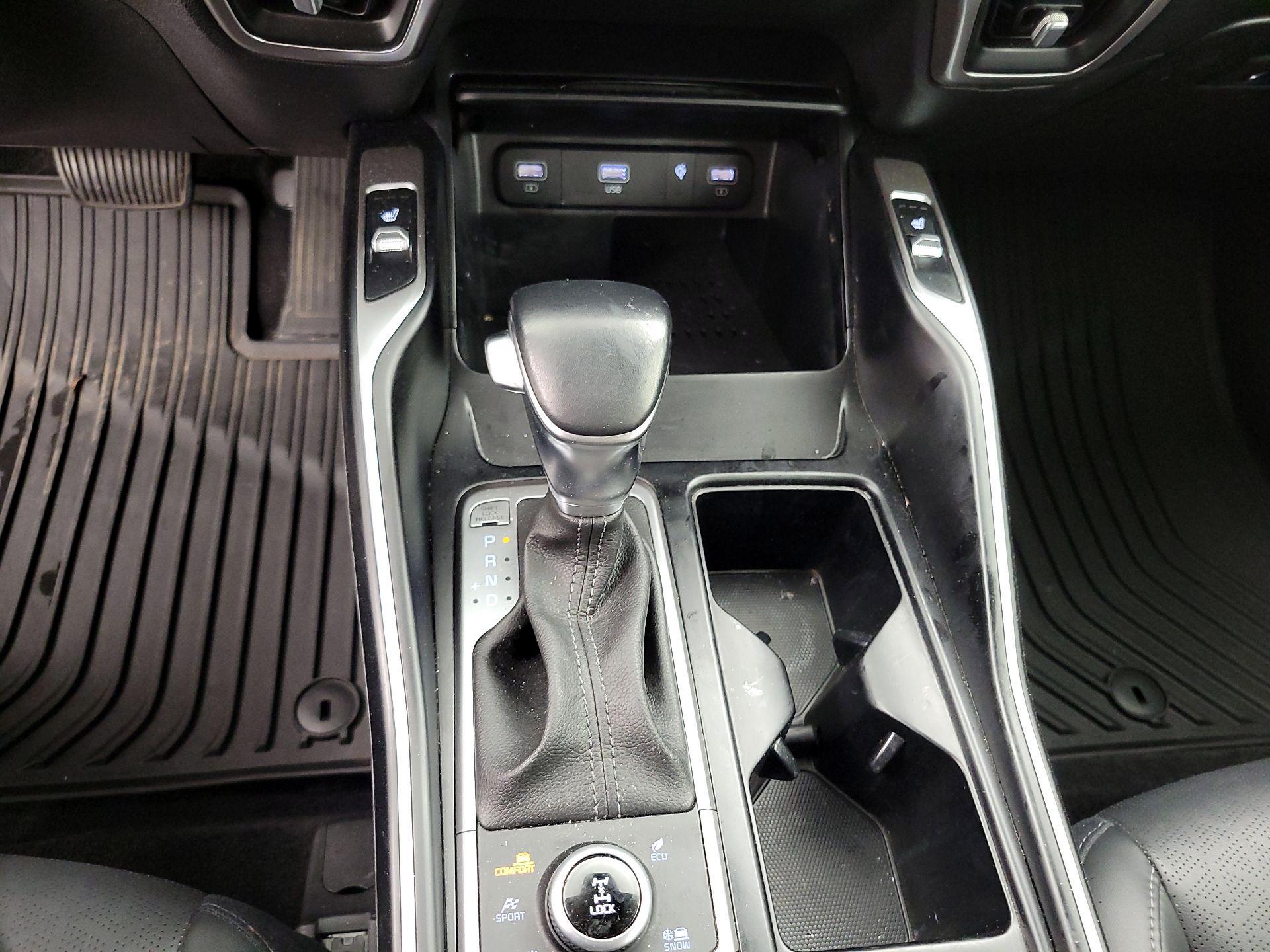 Thumbnail: 2021 Kia Sorento - 17