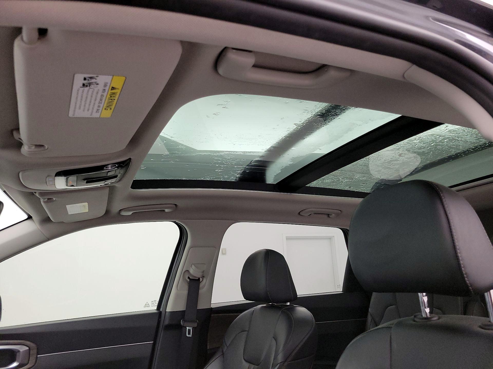 Thumbnail: 2021 Kia Sorento - 19