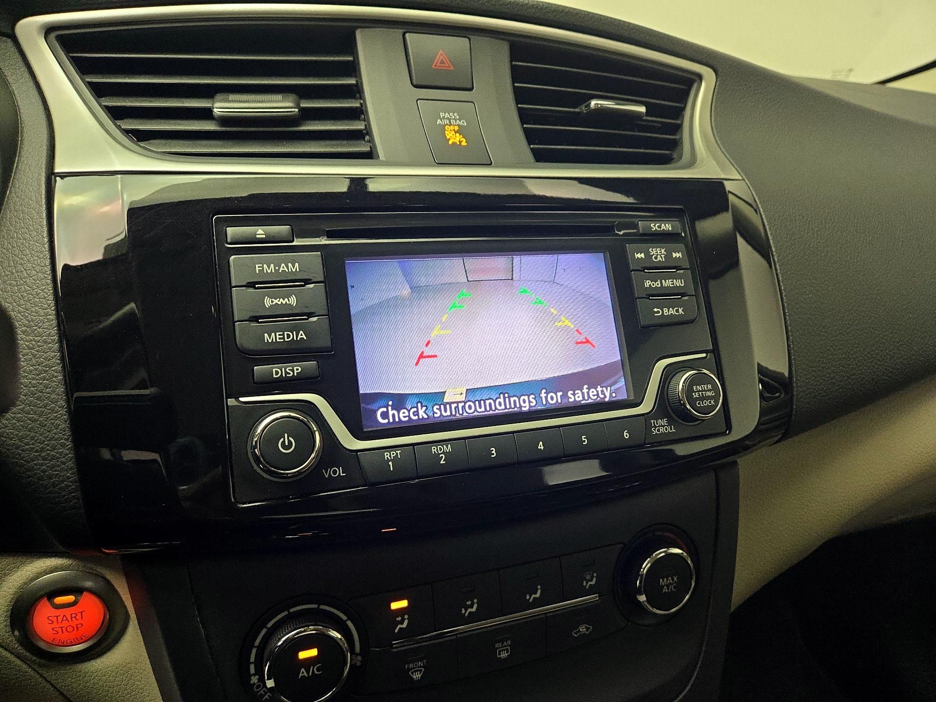 Thumbnail: 2017 Nissan Sentra - 14