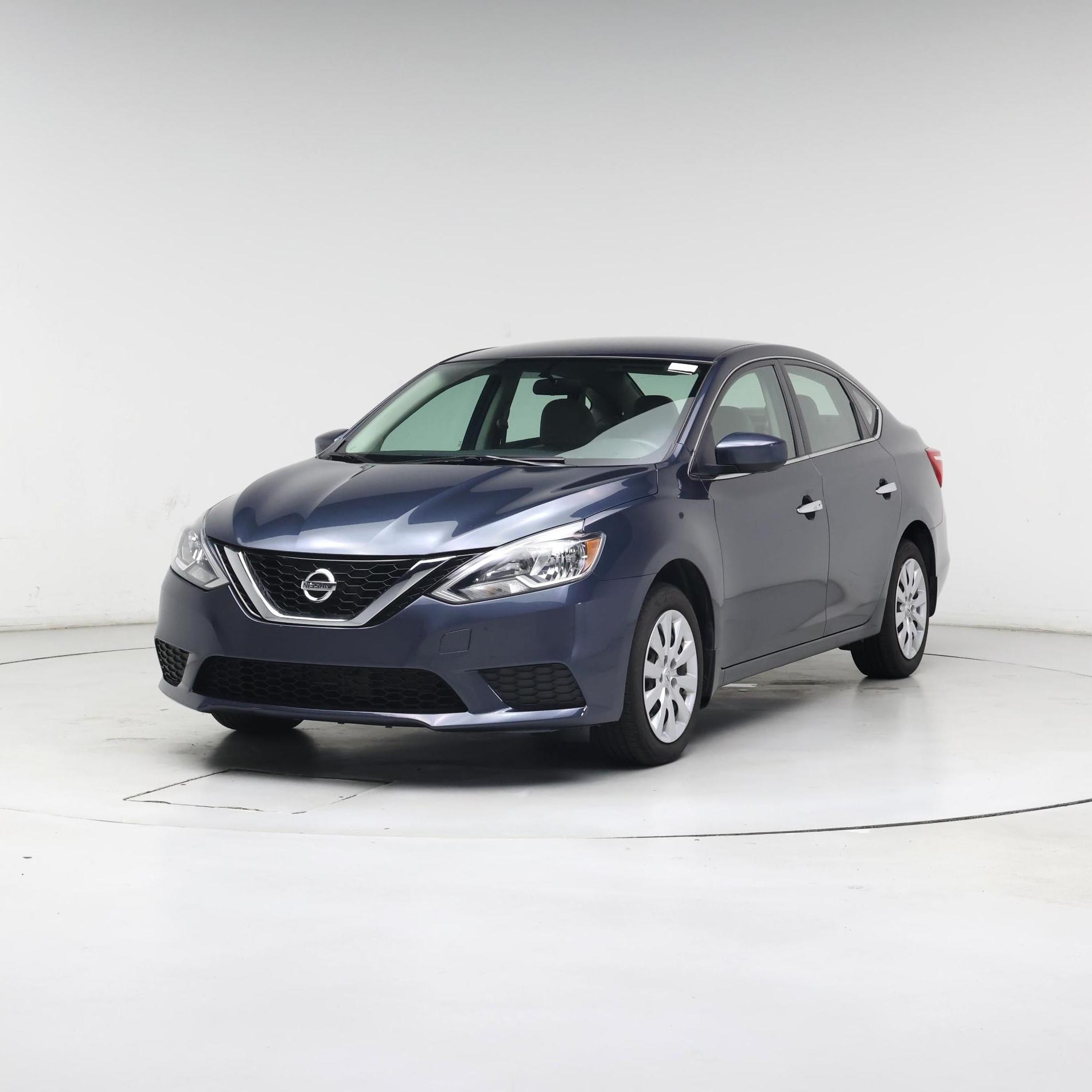 Thumbnail: 2017 Nissan Sentra - 4