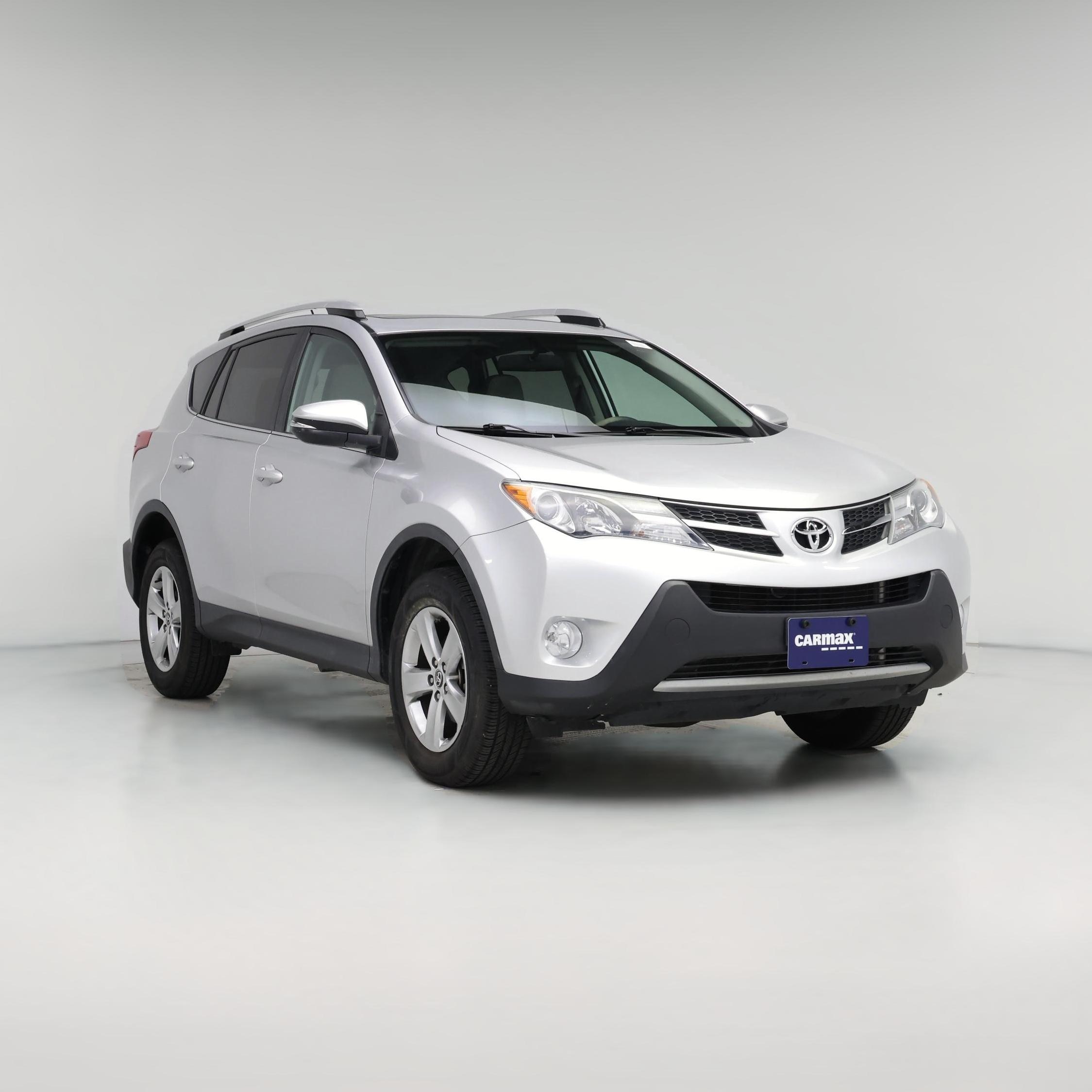 Thumbnail: 2015 Toyota RAV4 - 1