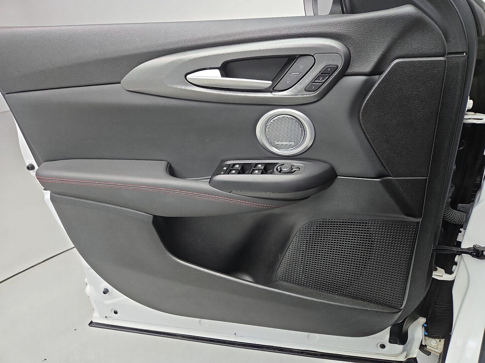 Thumbnail: 2023 Dodge Hornet - 12