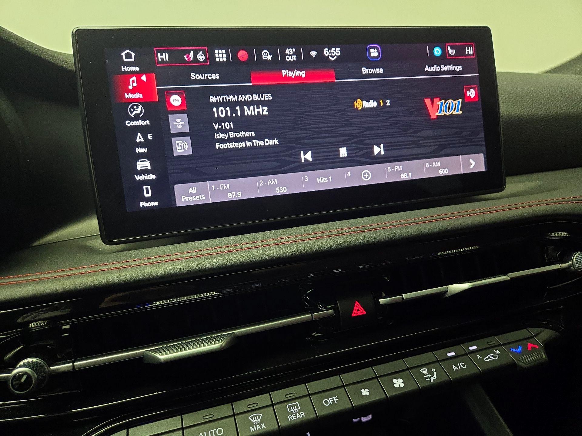 Thumbnail: 2023 Dodge Hornet - 16