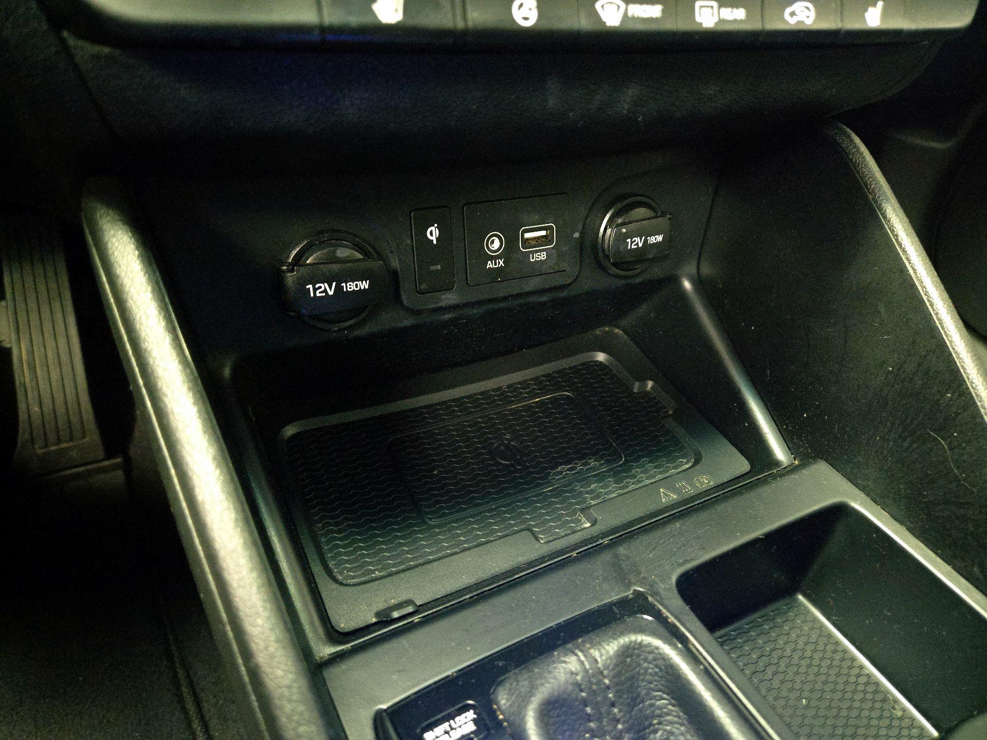 Thumbnail: 2020 Hyundai Tucson - 18