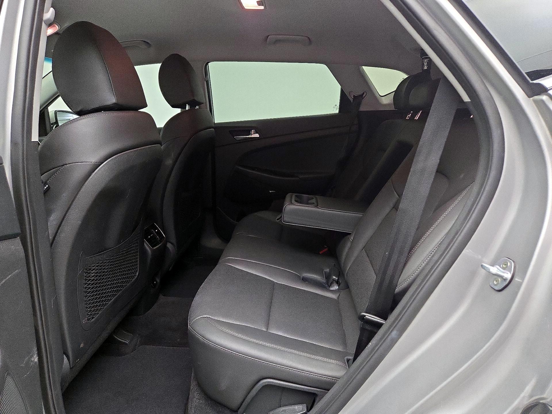 Thumbnail: 2020 Hyundai Tucson - 19