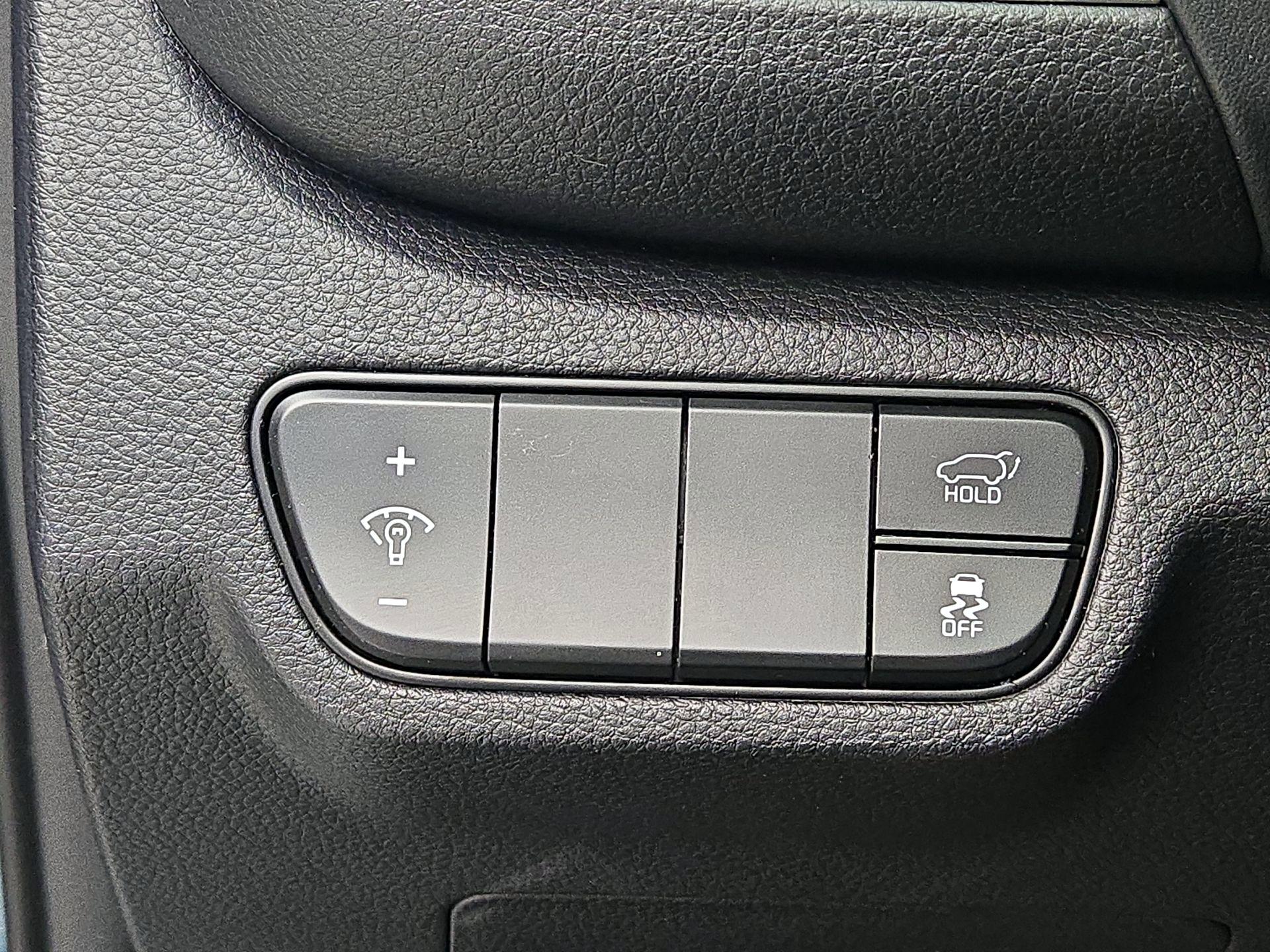 Thumbnail: 2025 Kia Seltos - 13